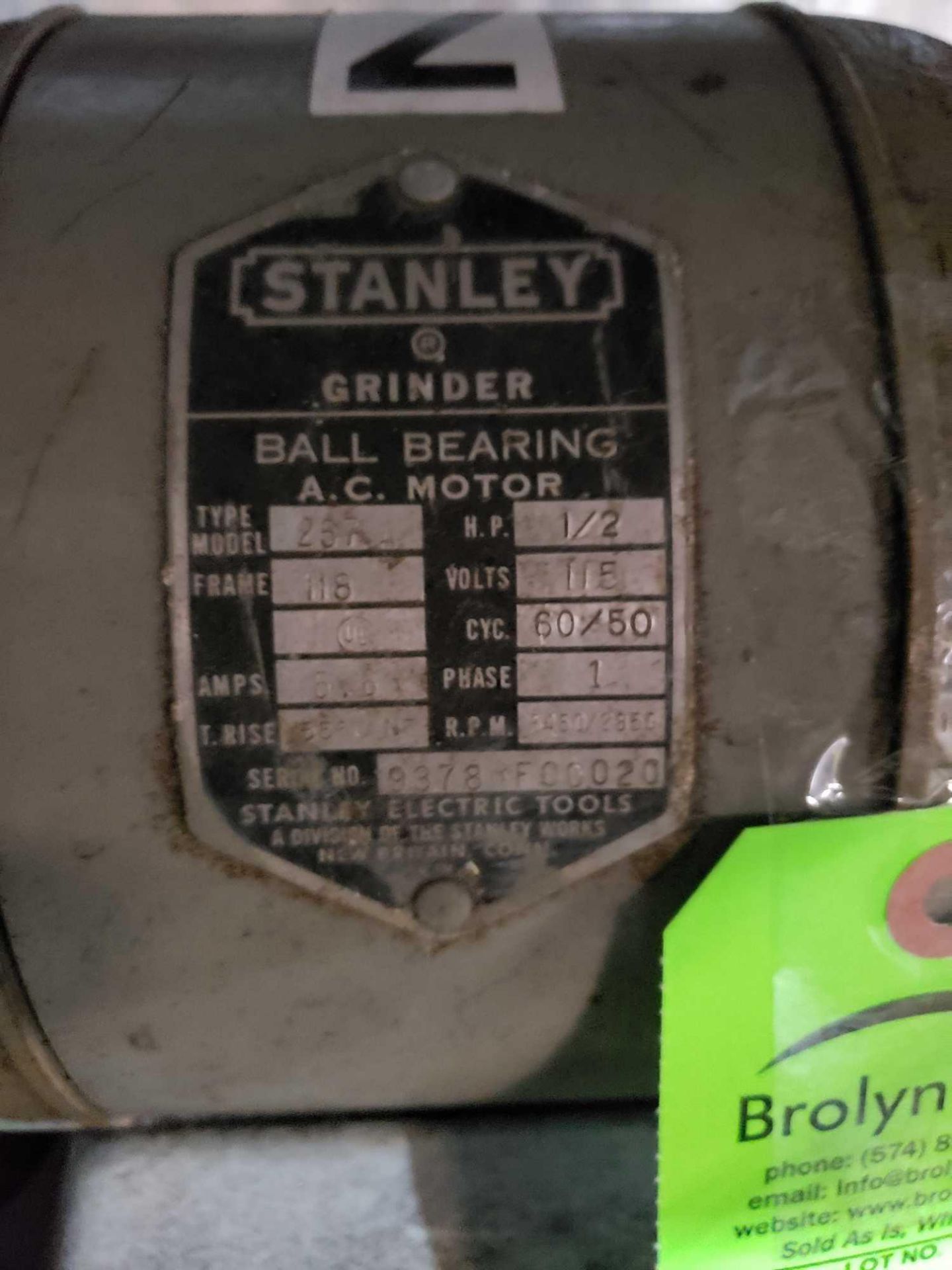 Stanley type 257 industrial production grinder. 1/2hp. 115v. - Image 4 of 4