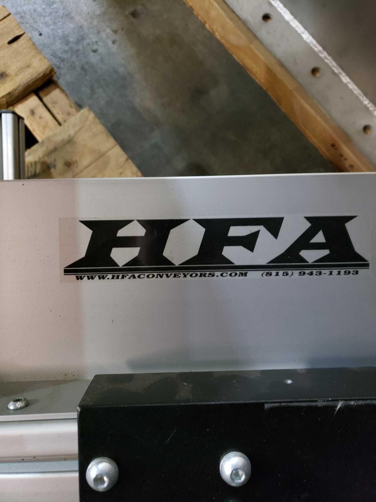 HEA 58"x8" conveyor. Appears to be new. - Image 2 of 3