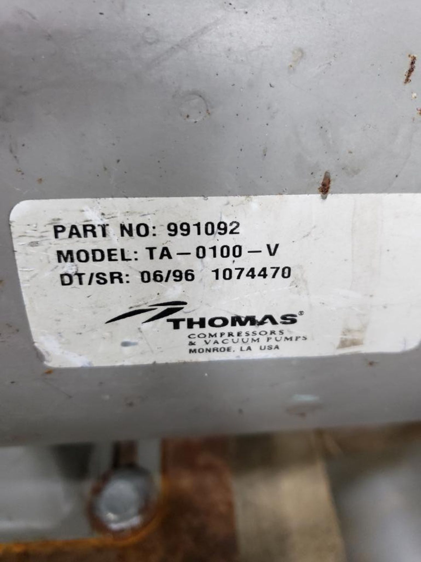 Qty 2 - Thomas model TA-0100-V vacuum pumps - Image 3 of 6