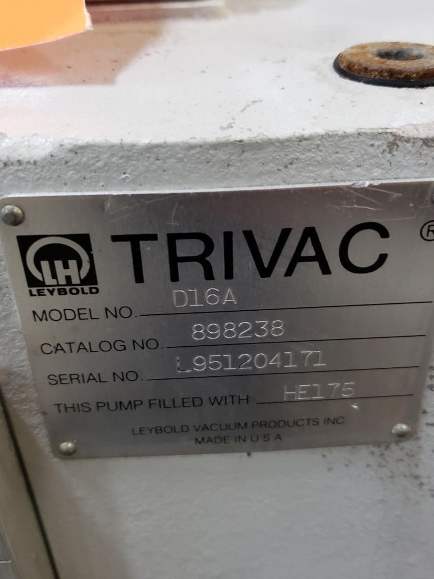Leybold TriVac model D16A vacuum pump. - Image 2 of 3