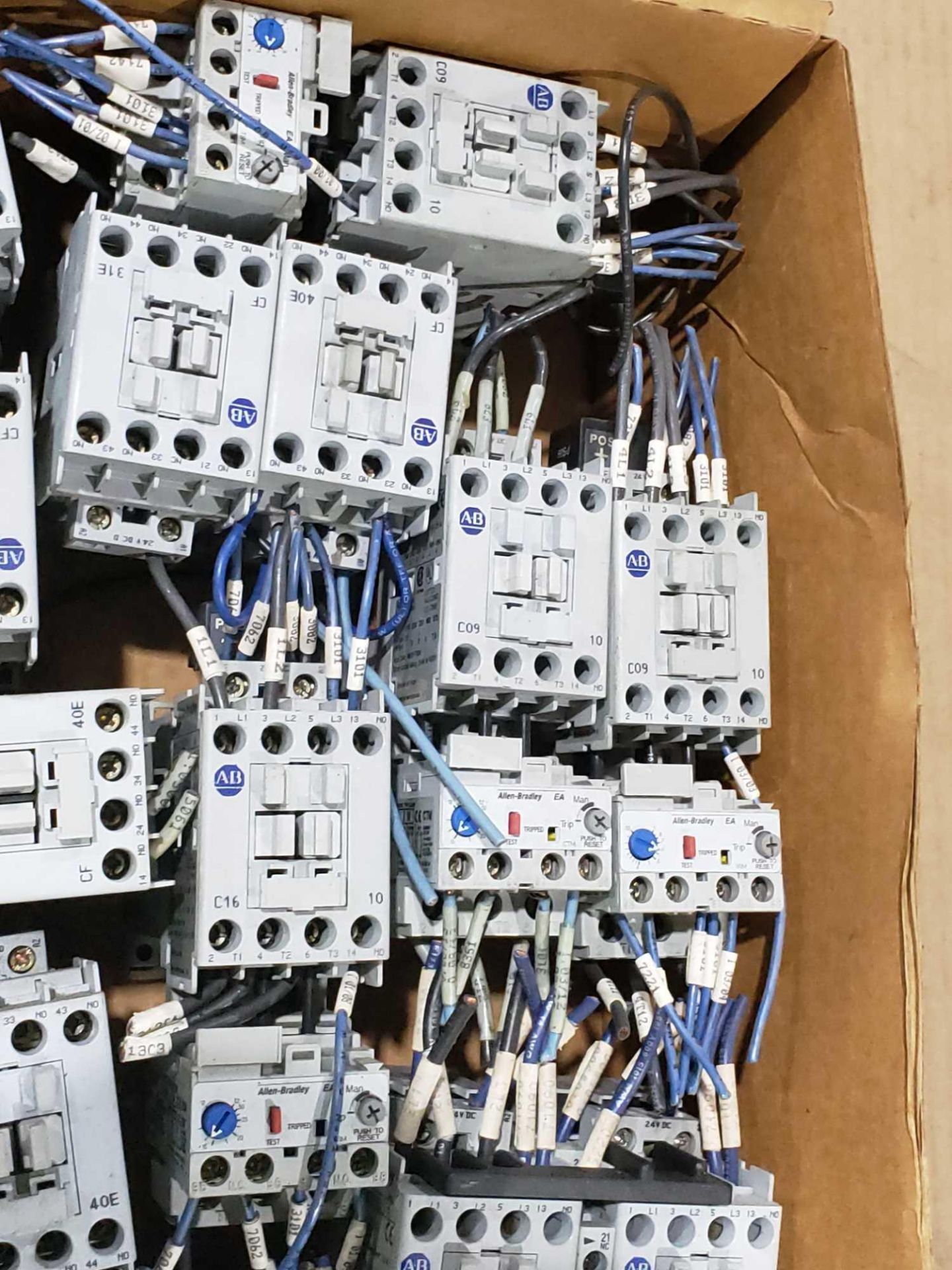 Large Qty of Allen Bradley Contactors in assorted sizes and part numbers. - Image 2 of 5