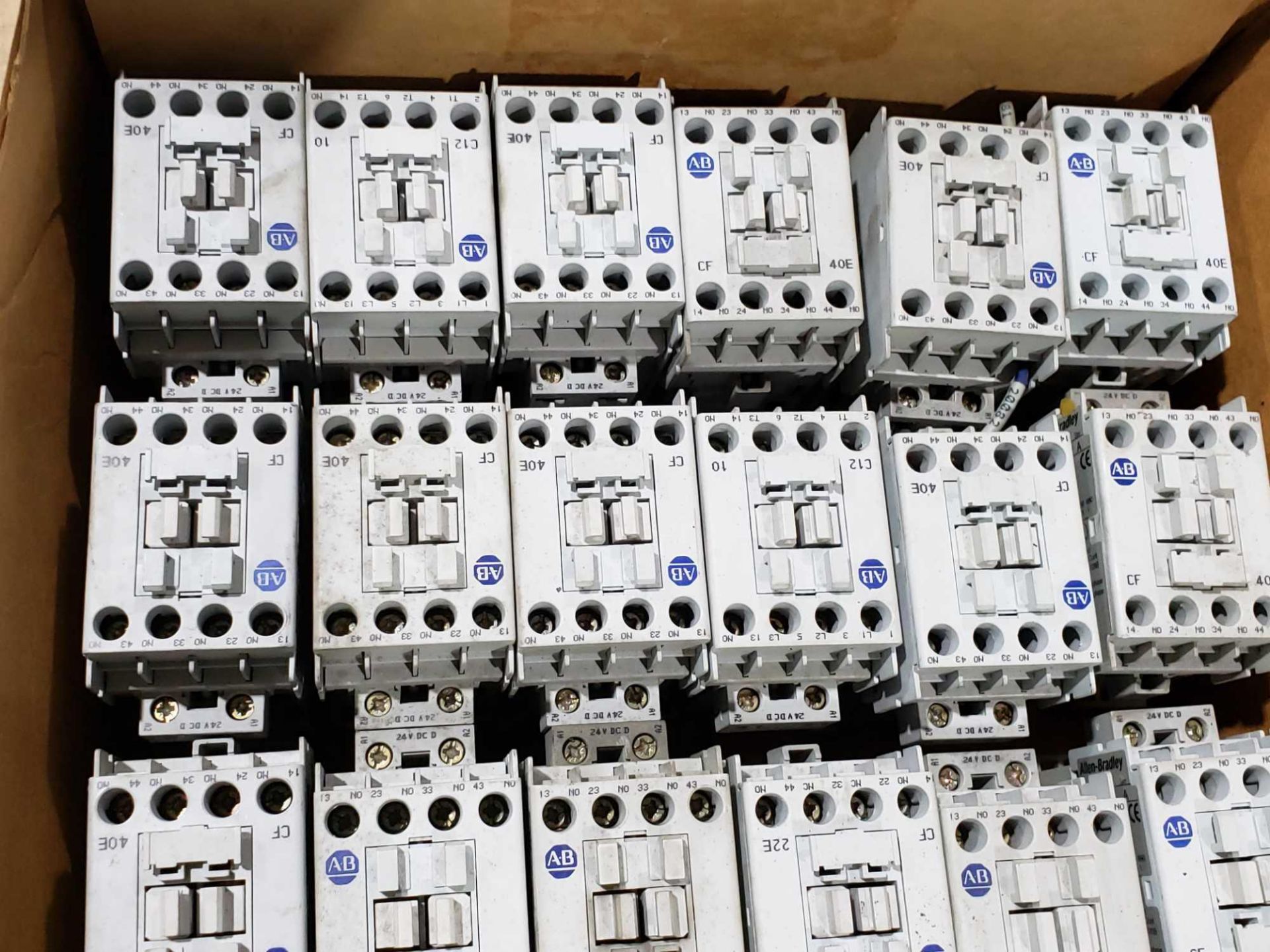 Large Qty of Allen Bradley Contactors in assorted sizes and part numbers. - Image 2 of 4