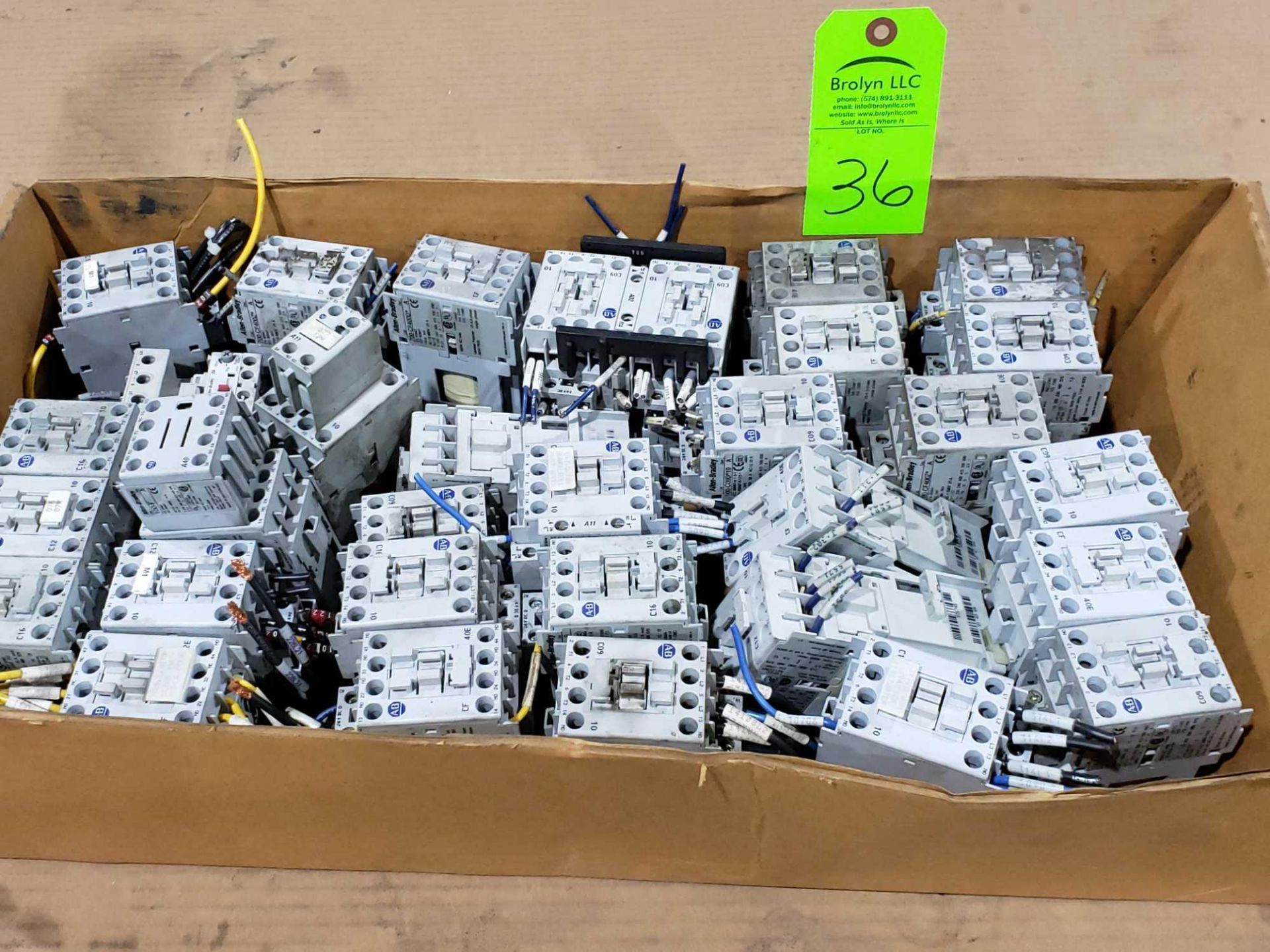 Large Qty of Allen Bradley Contactors in assorted sizes and part numbers.