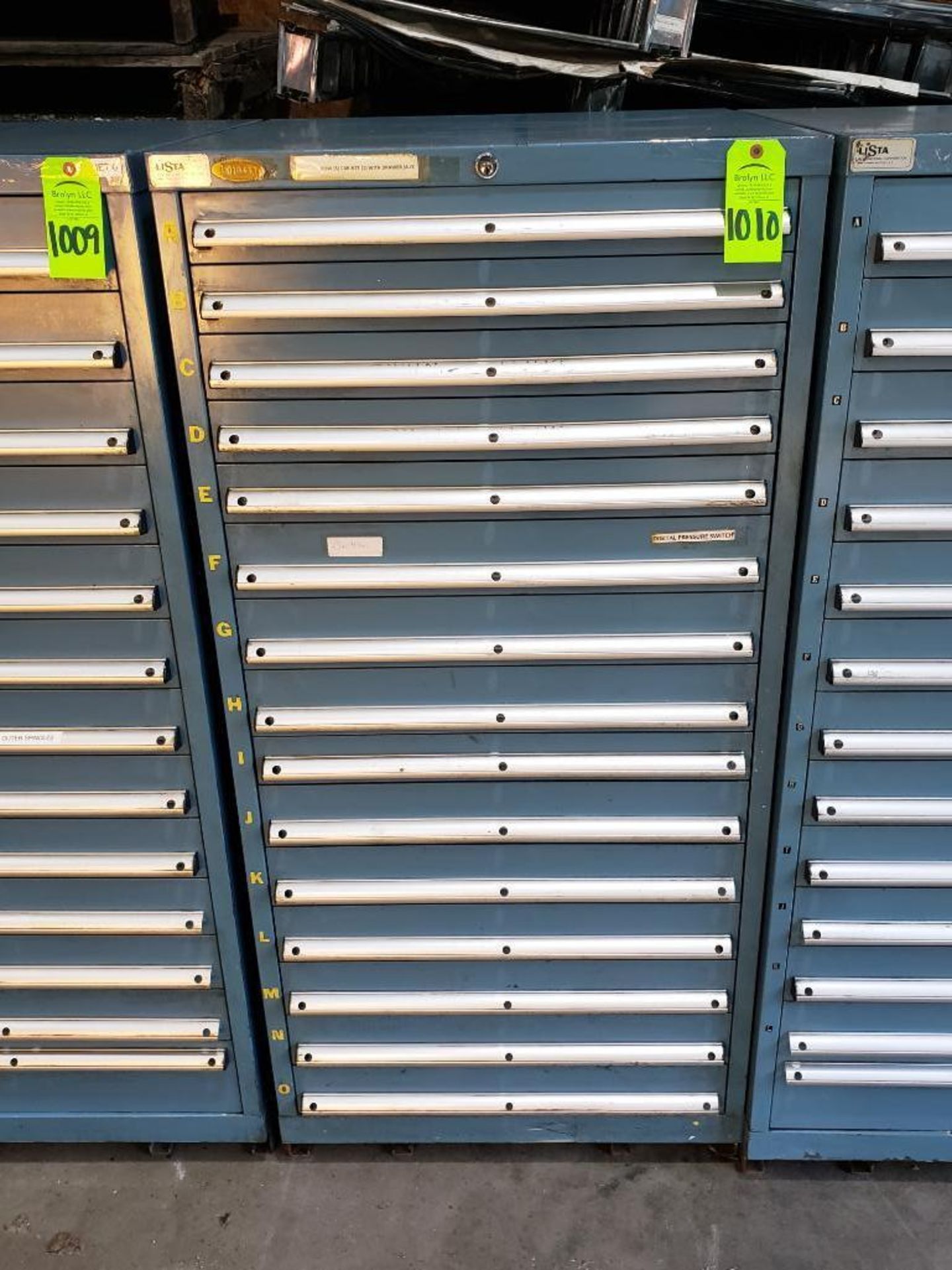 15 drawer Lista tool cabinet. 60"x28"x28".