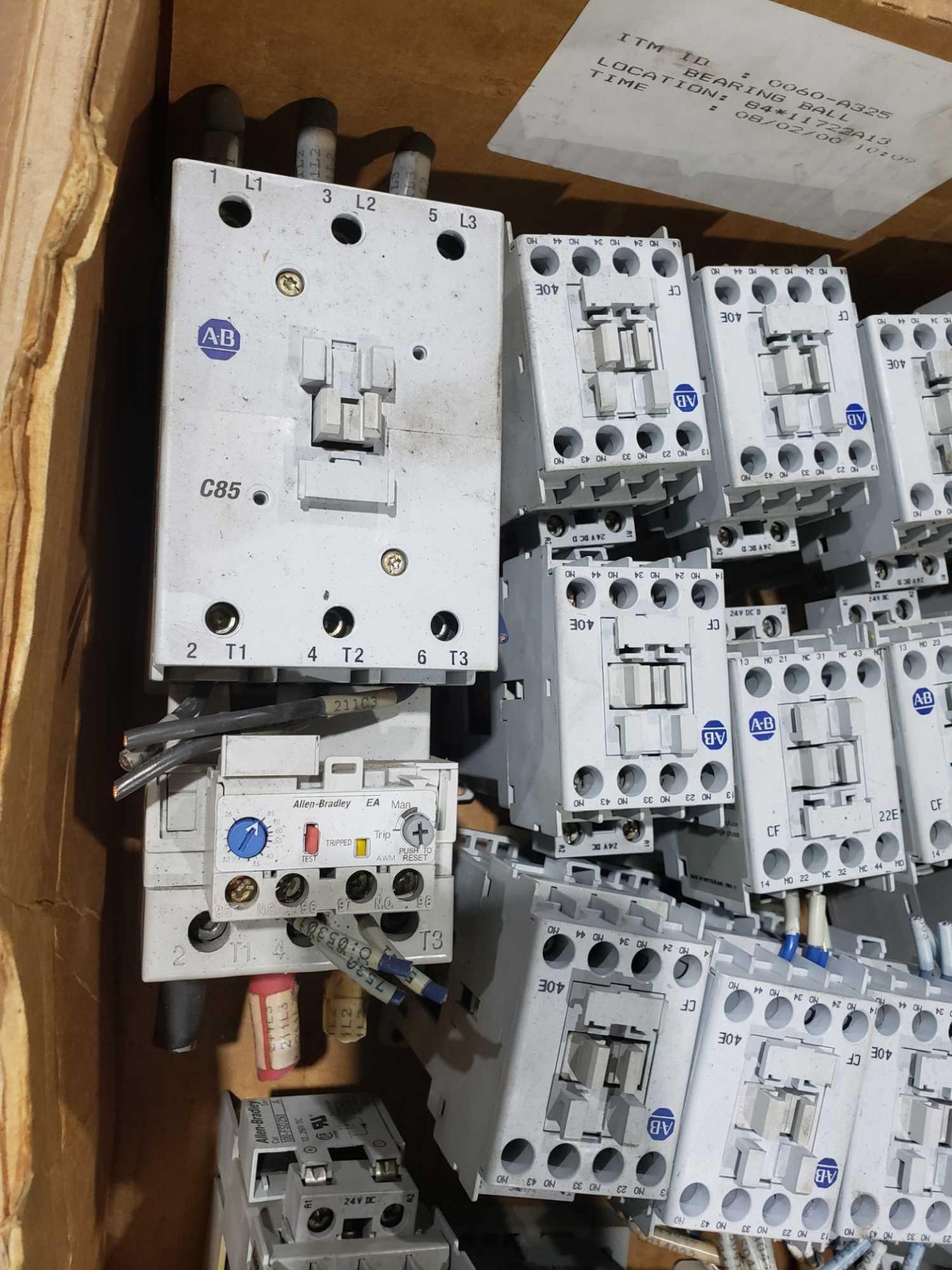 Large Qty of Allen Bradley Contactors in assorted sizes and part numbers. - Image 3 of 5