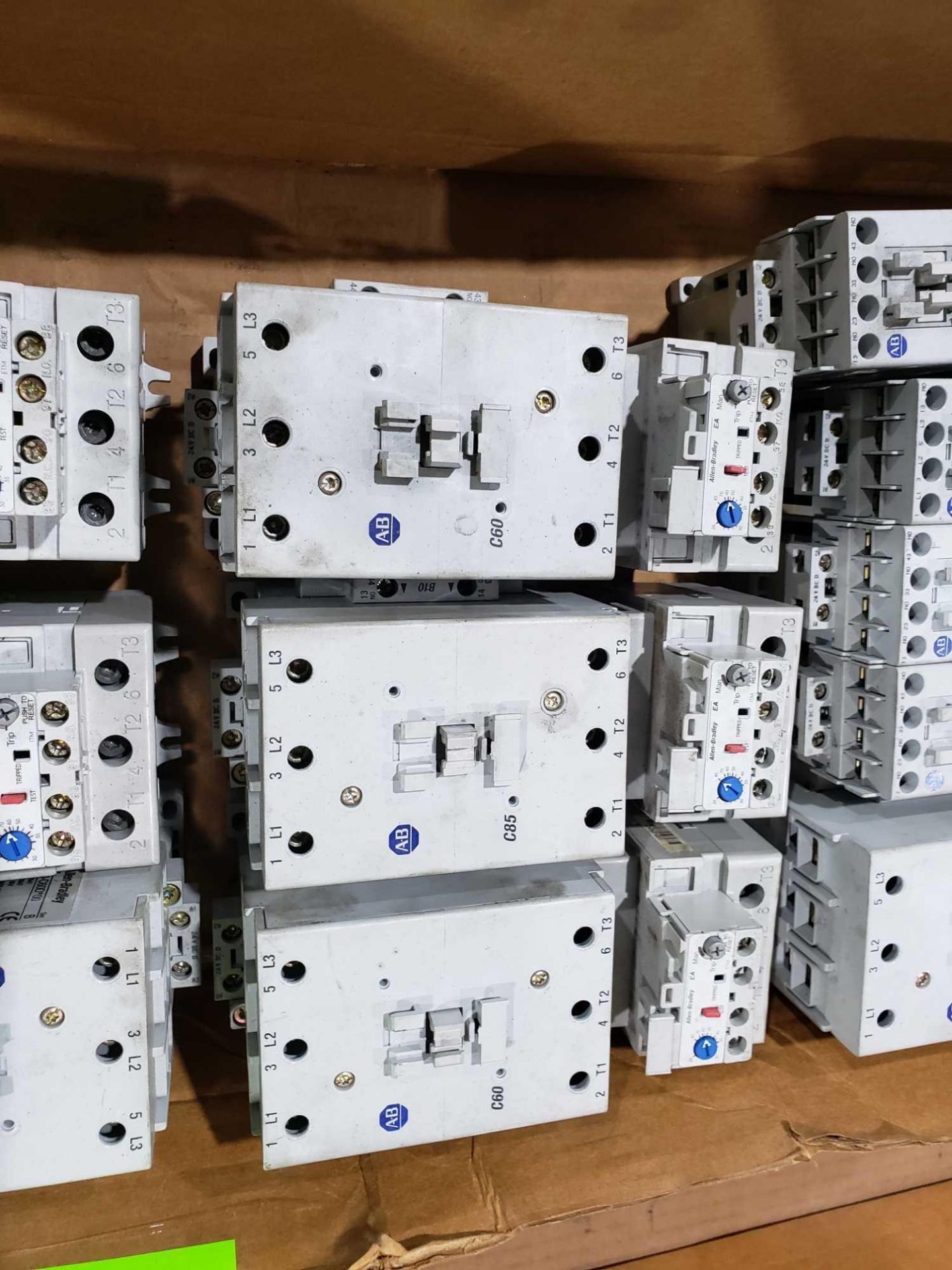 Large Qty of Allen Bradley Contactors in assorted sizes and part numbers. - Image 3 of 4