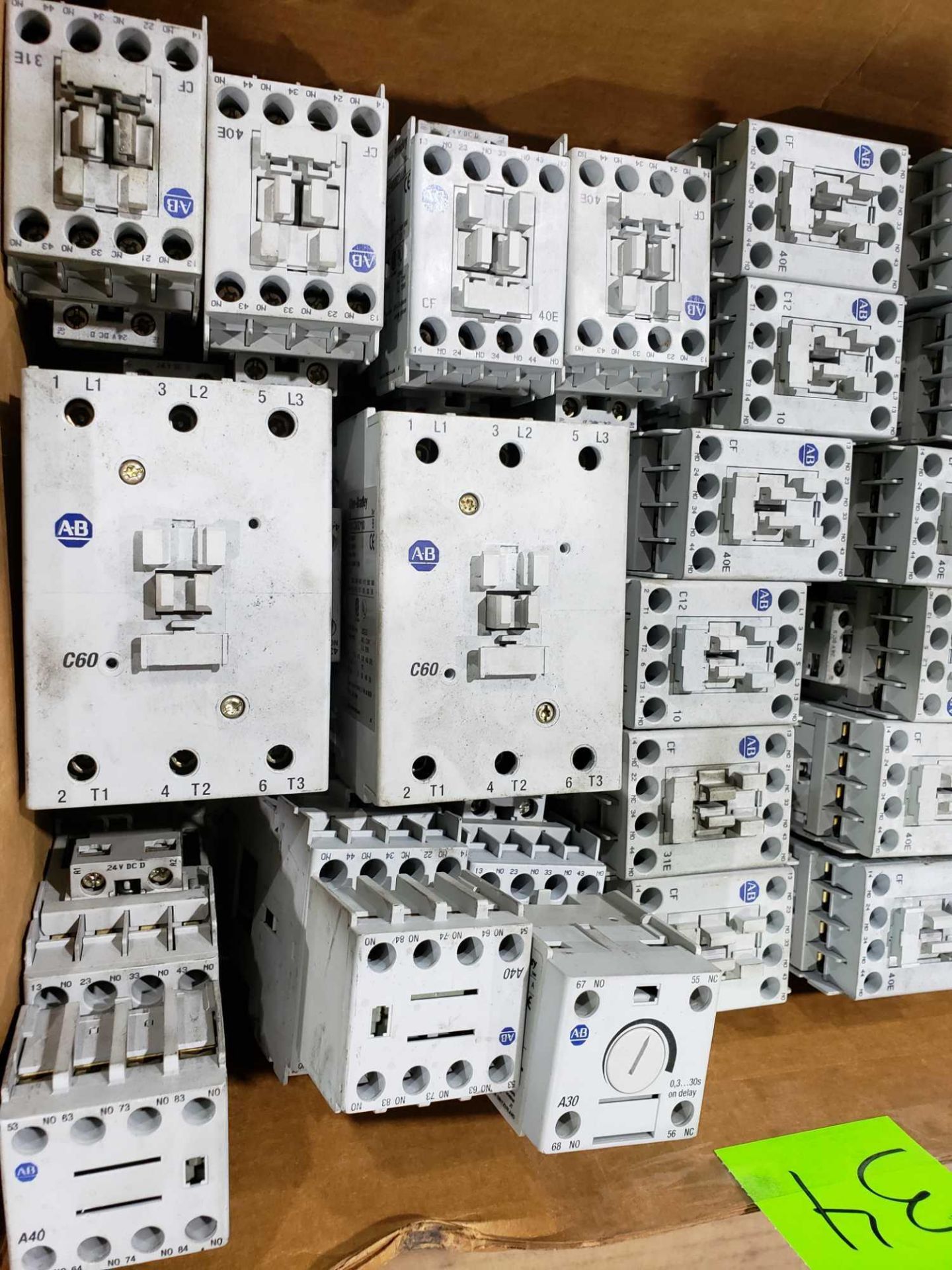 Large Qty of Allen Bradley Contactors in assorted sizes and part numbers. - Image 4 of 4