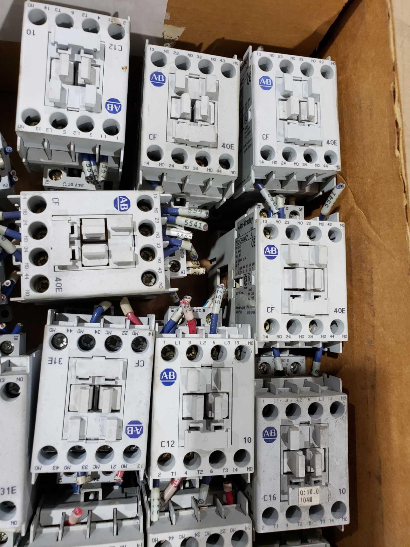 Large Qty of Allen Bradley Contactors in assorted sizes and part numbers. - Image 2 of 5