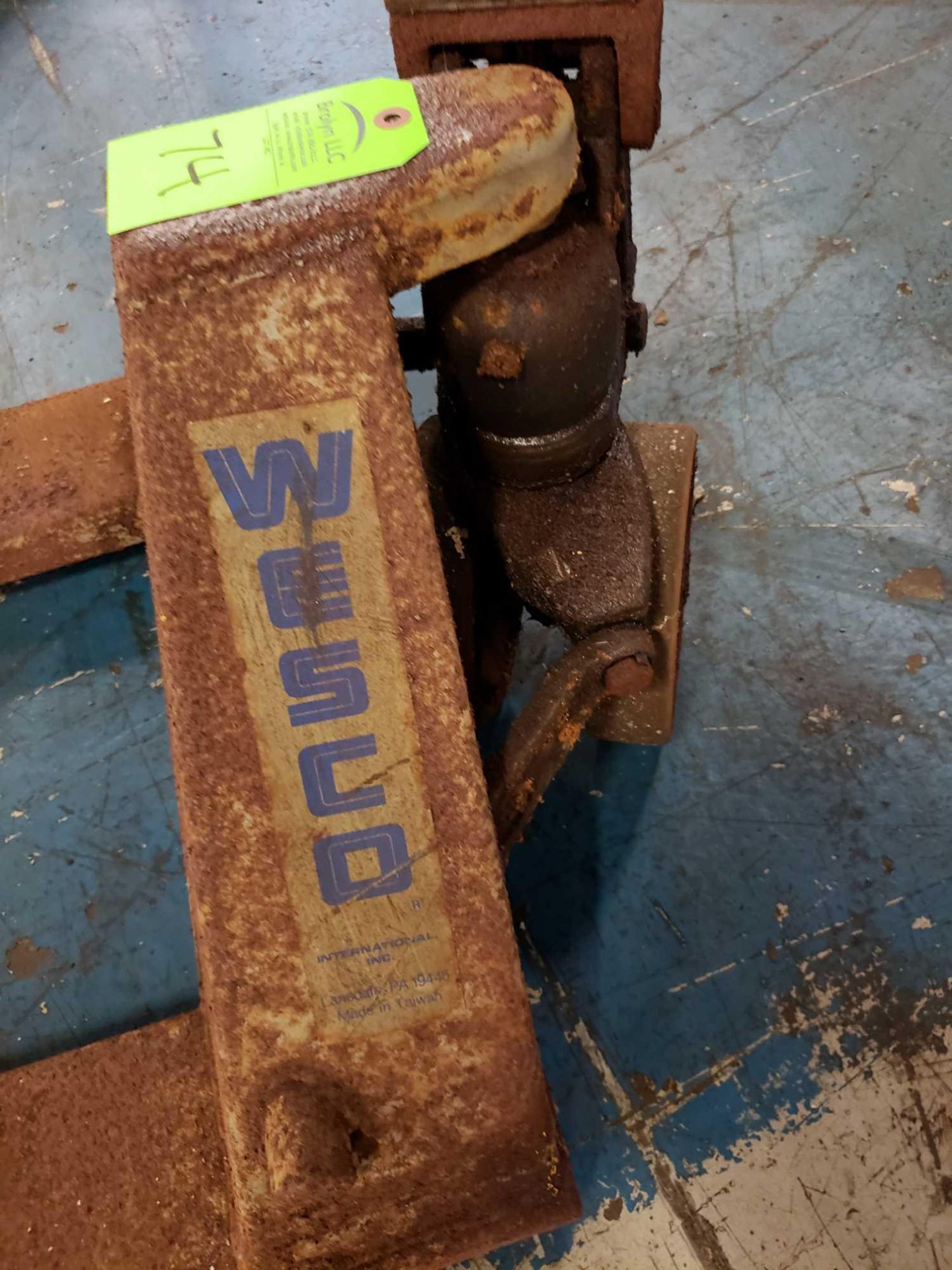 Wesco pallet jack. Estimated 5000lb capacity. - Image 2 of 2