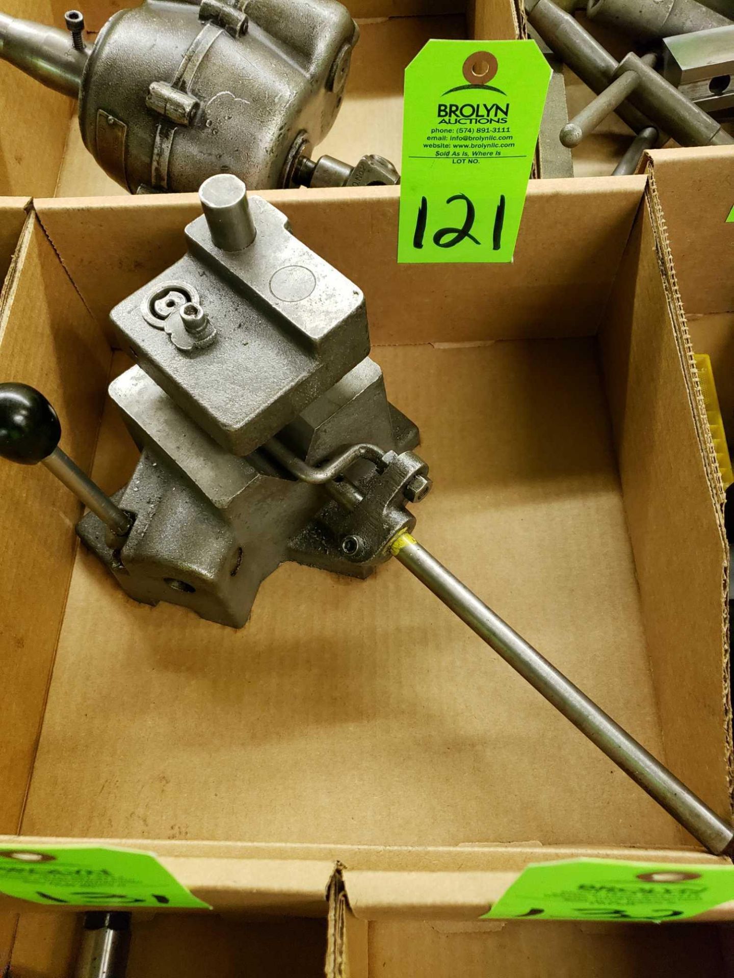 Clamping fixture as pictured.