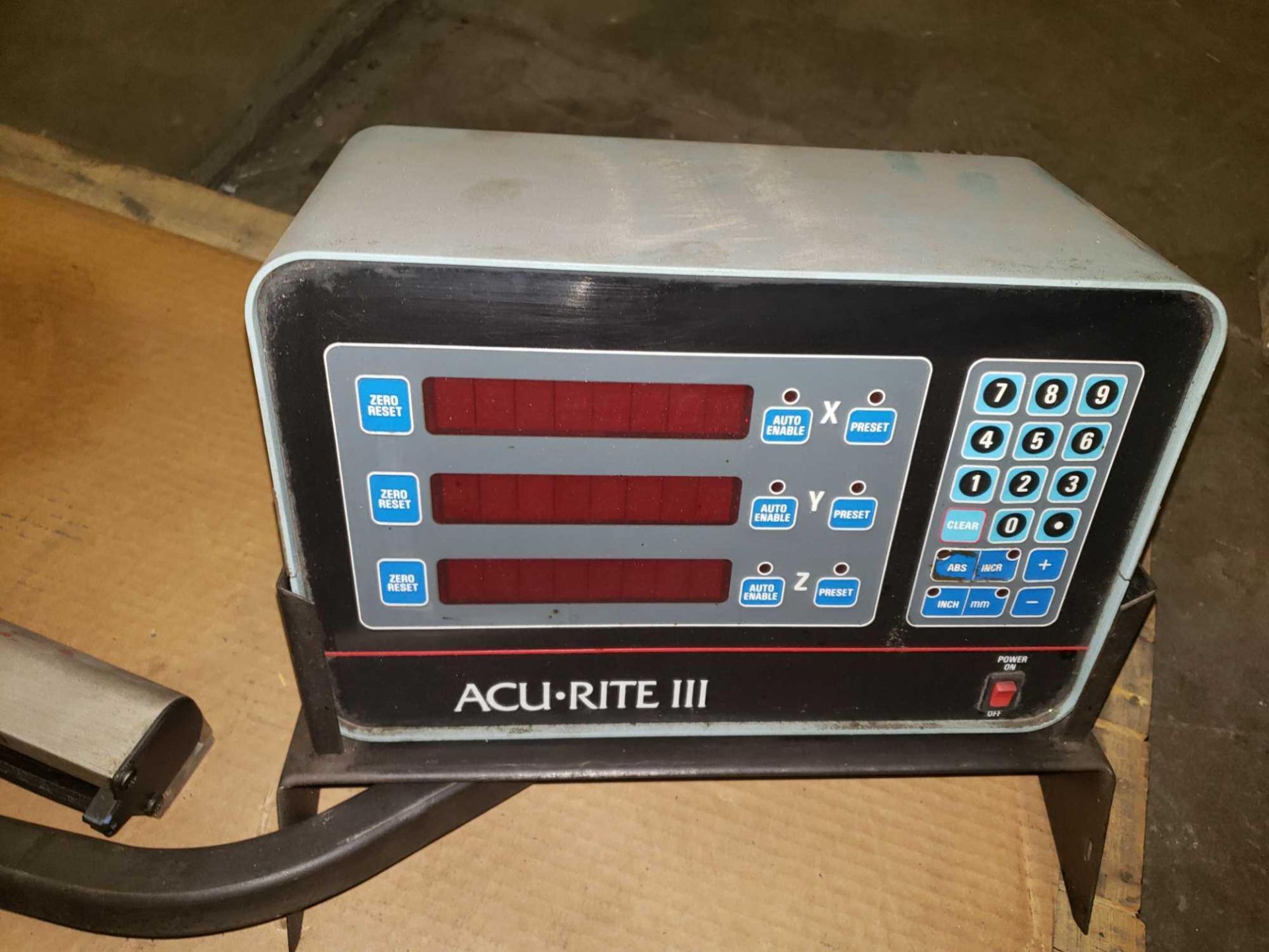Acu-Rite III, 3-axis digital readout complete system. Said to be working when removed from machine. - Image 2 of 2
