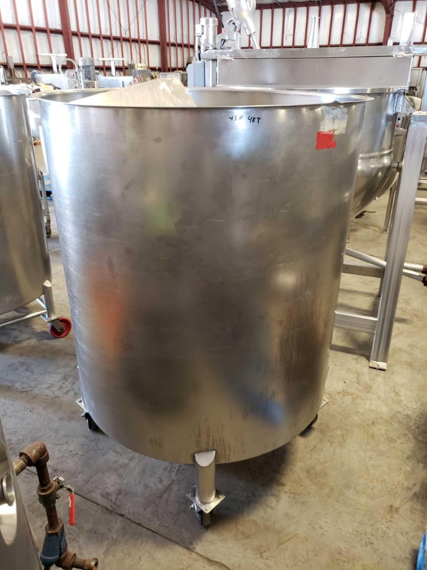 Stainless steel tank on casters. 45" diameter x 48" interior depth with lid inside. Est 250-300gal - Image 3 of 6