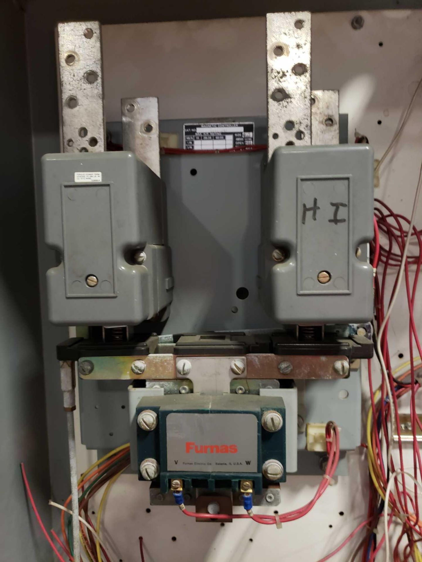 Furnas control cabinet with larger contactors / starters. - Image 4 of 6