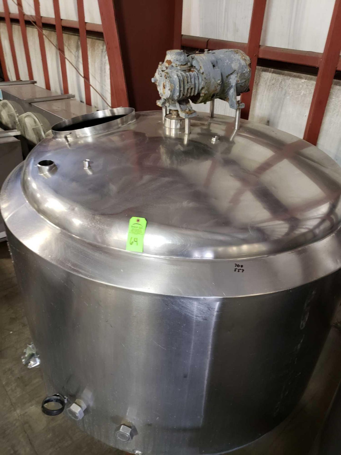 Creamery Package 500 gallon stainless steel jacketed mixing tank / kettle - Image 10 of 11