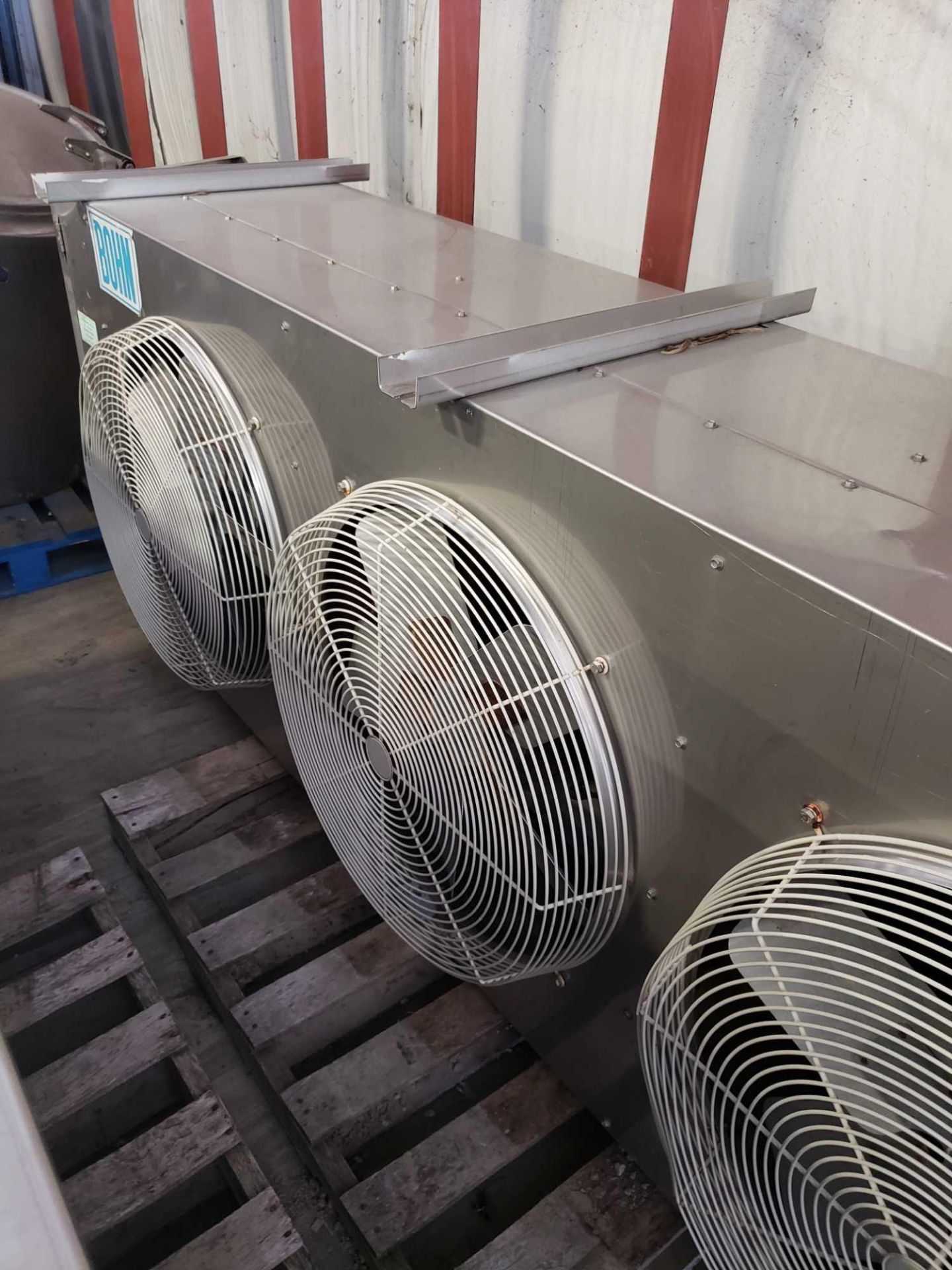 Bohn Heatcraft Model BHA850CPA refrigeration unit cooler. 3 phase, 208-230v. - Image 4 of 6
