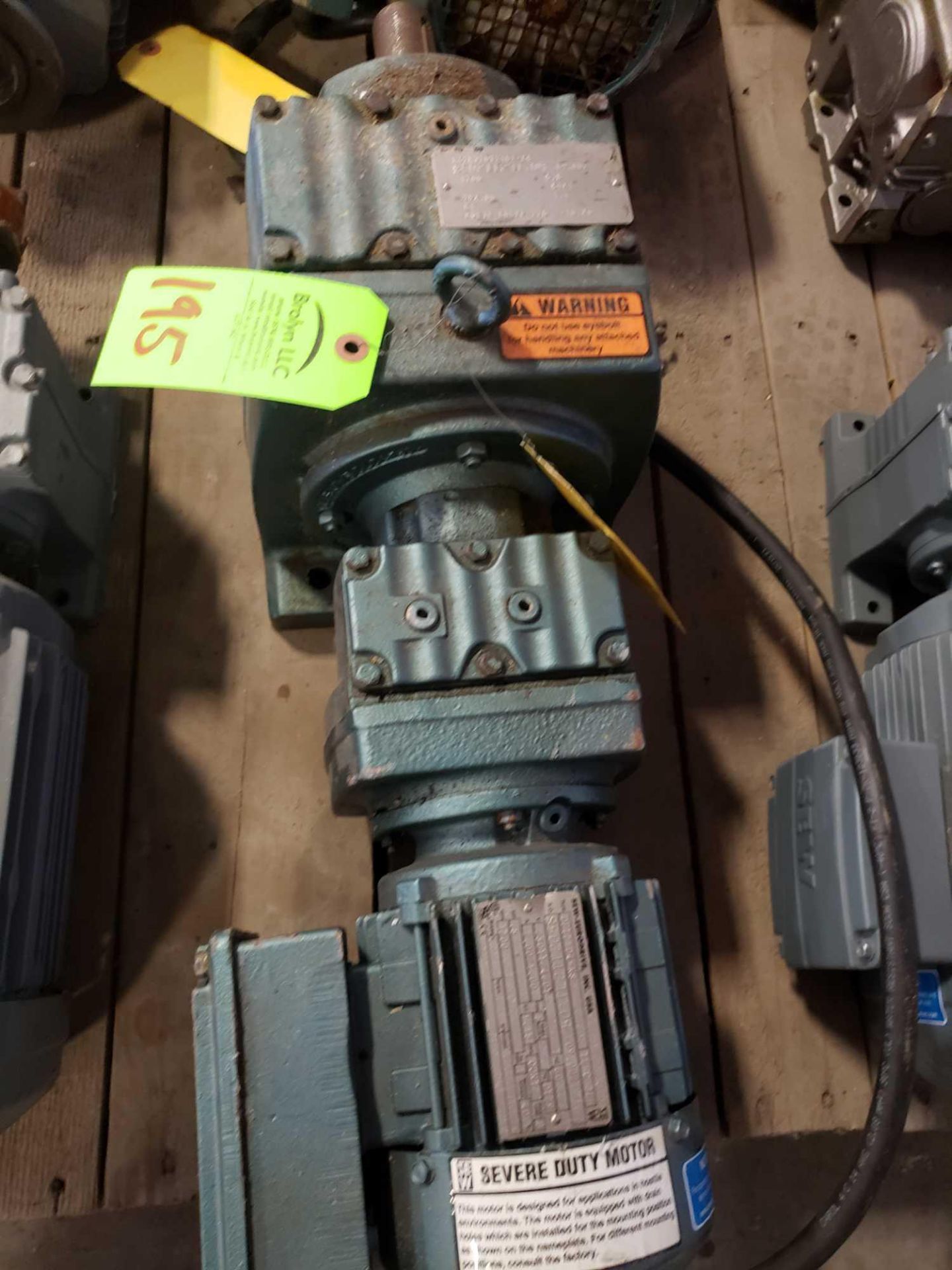 Pallet of assorted motors with gear drives. - Image 11 of 16