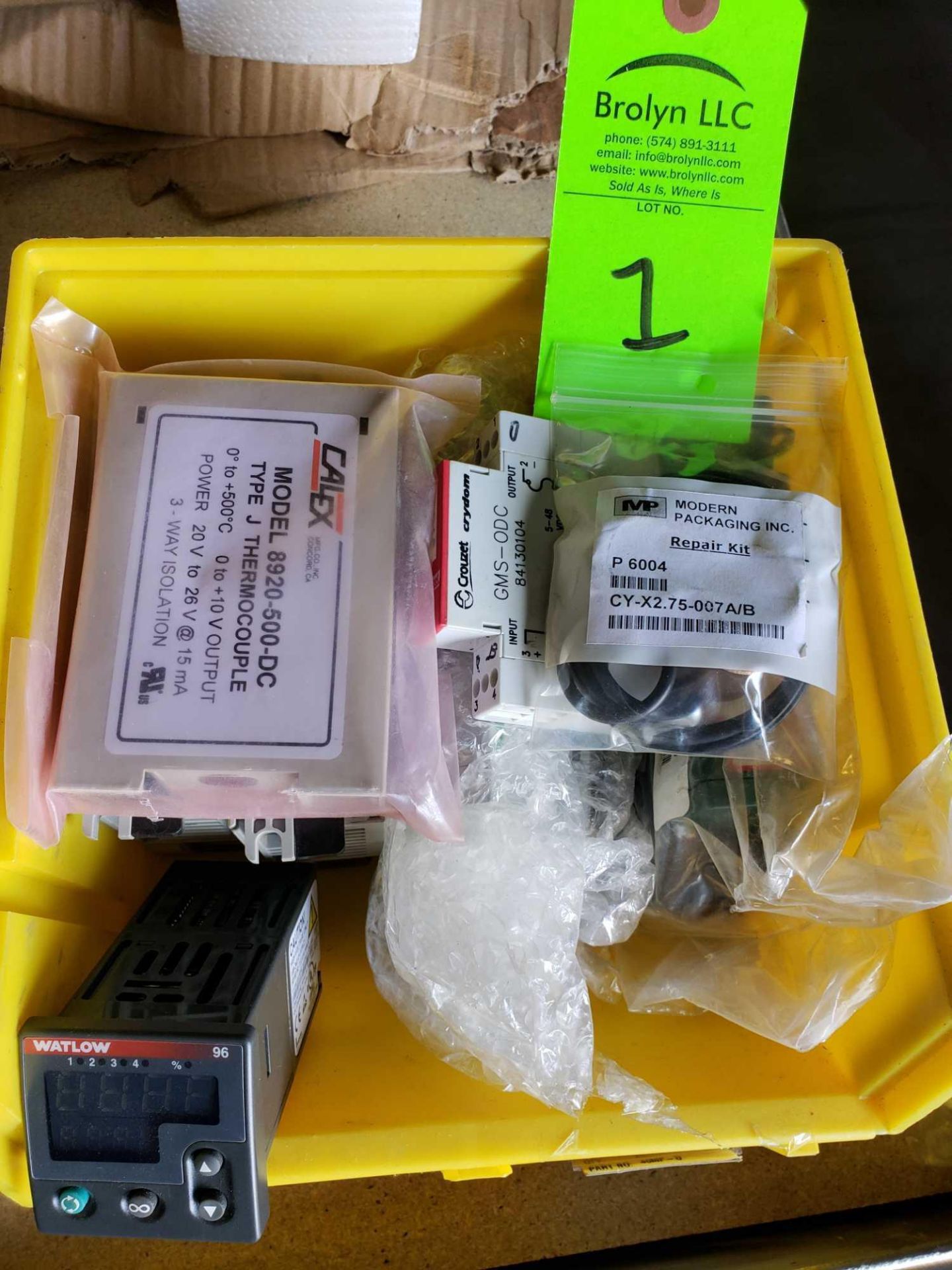 Box of assorted repair parts. - Image 4 of 4