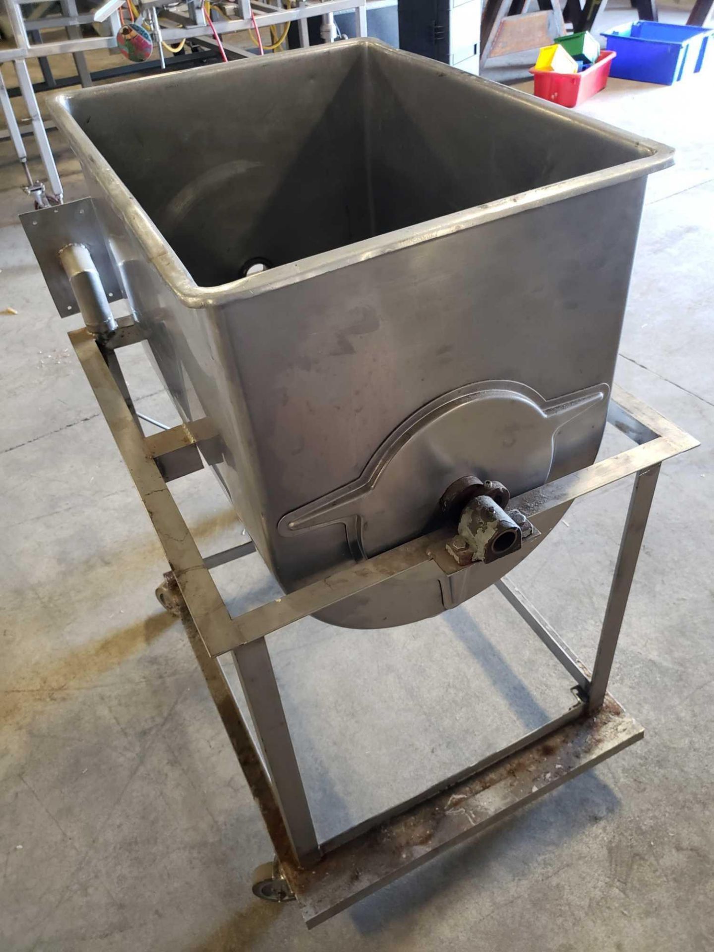 28"long x 21" wide x 23" deep Dumping stainless steal tank/hopper on cart with drain as pictured. - Image 2 of 5