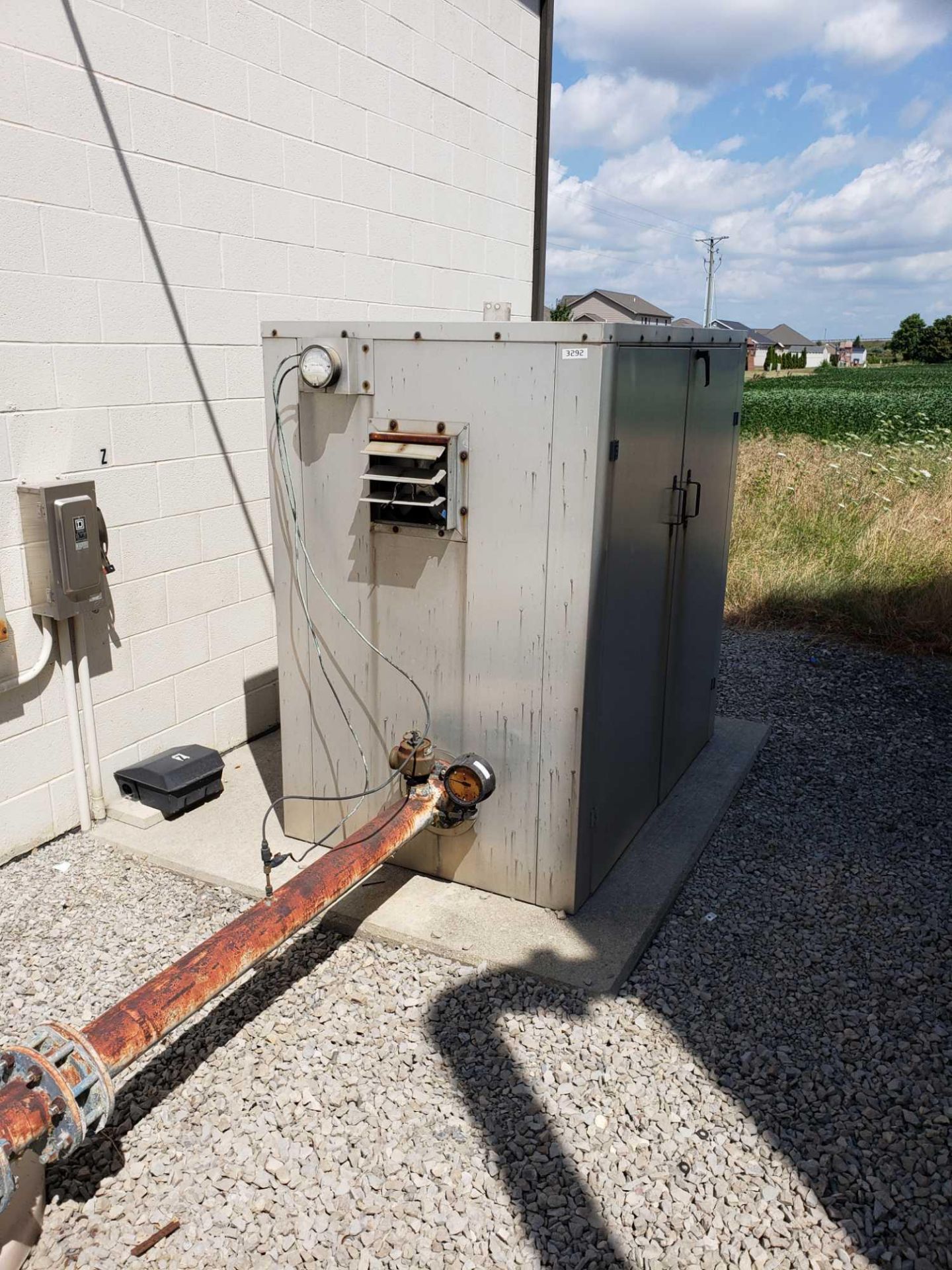 Waste water treatment system. Includes contents of building and tanks. - Image 6 of 33