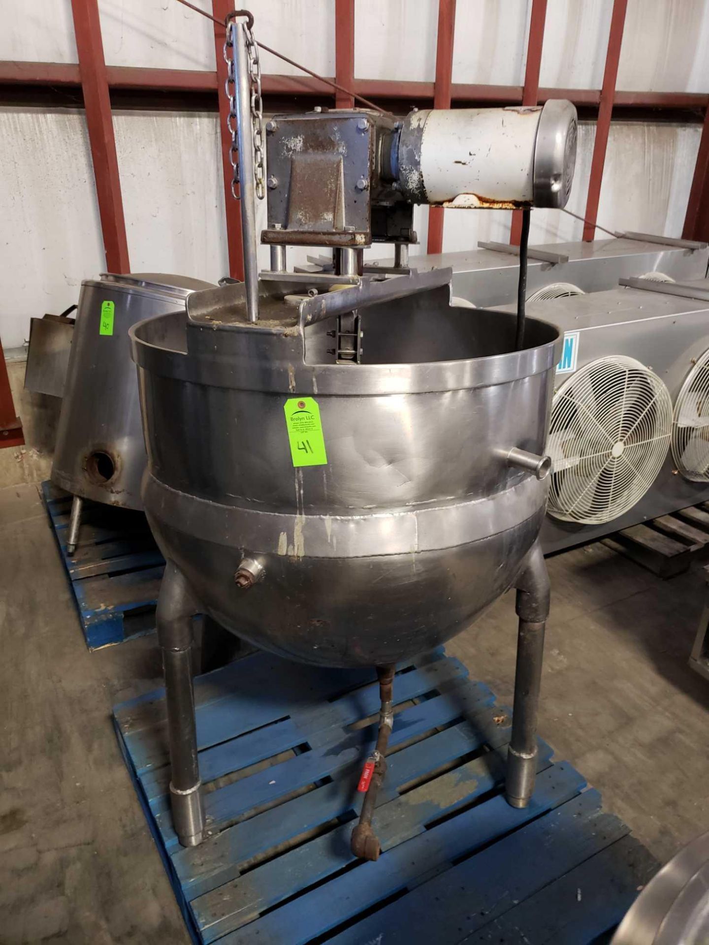 Groen 1X stainless steel mixing kettle. Dimensions of kettle 40" diameter x 30" deep interior.