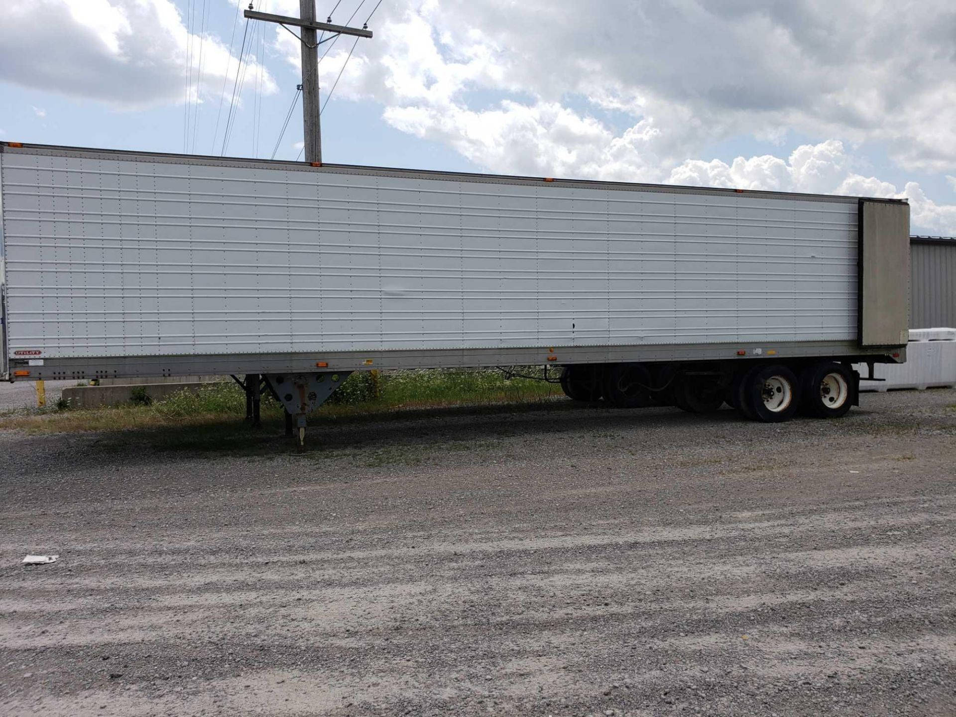 1991 Utility Trailer Company 53" trailer. VIN 1UYVS2480NM655711. Trailer is titled. No reefer unit. - Image 8 of 15