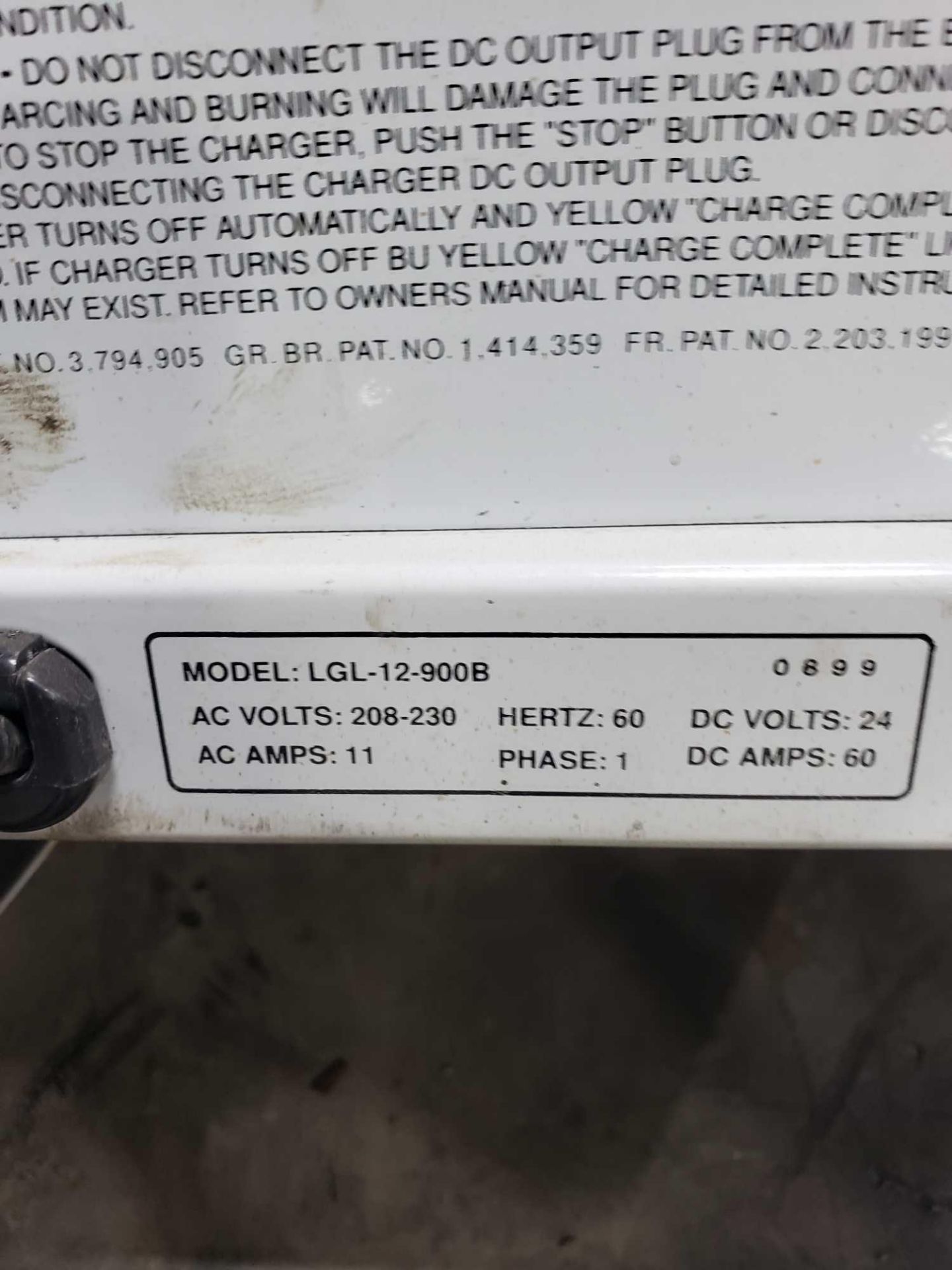 Giant 24v battery charger. single phase 208-230v input. - Image 2 of 2