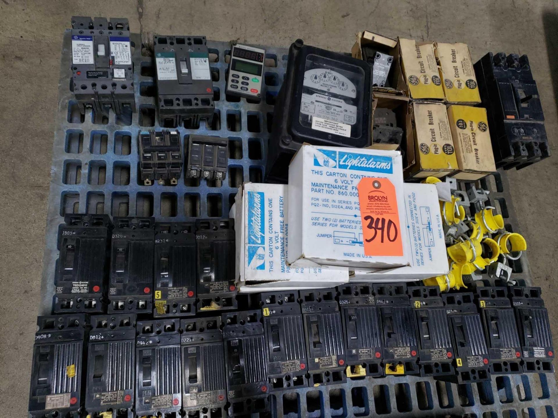 Pallet of assorted molded case breakers. - Image 2 of 4