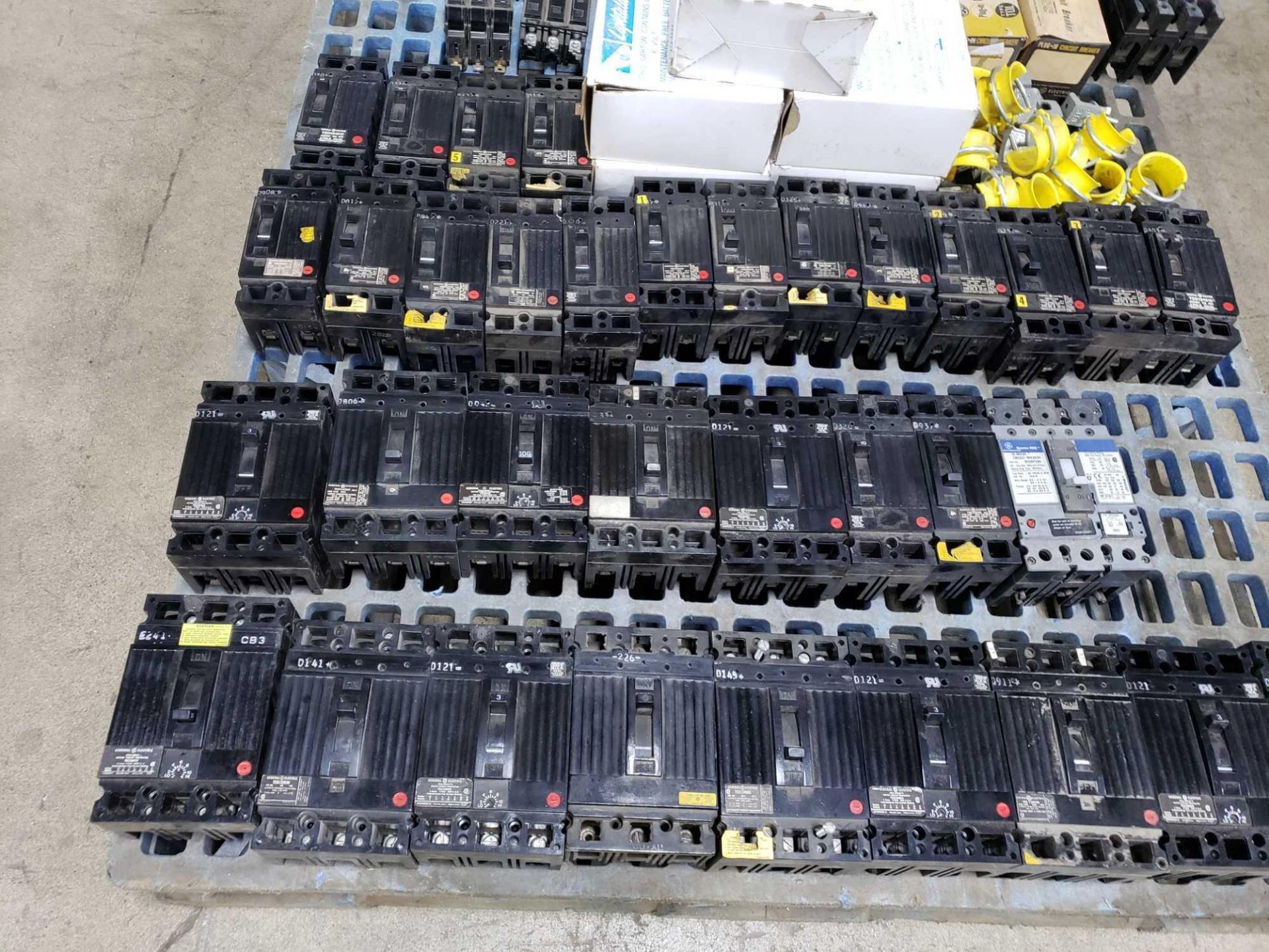 Pallet of assorted molded case breakers. - Image 3 of 4