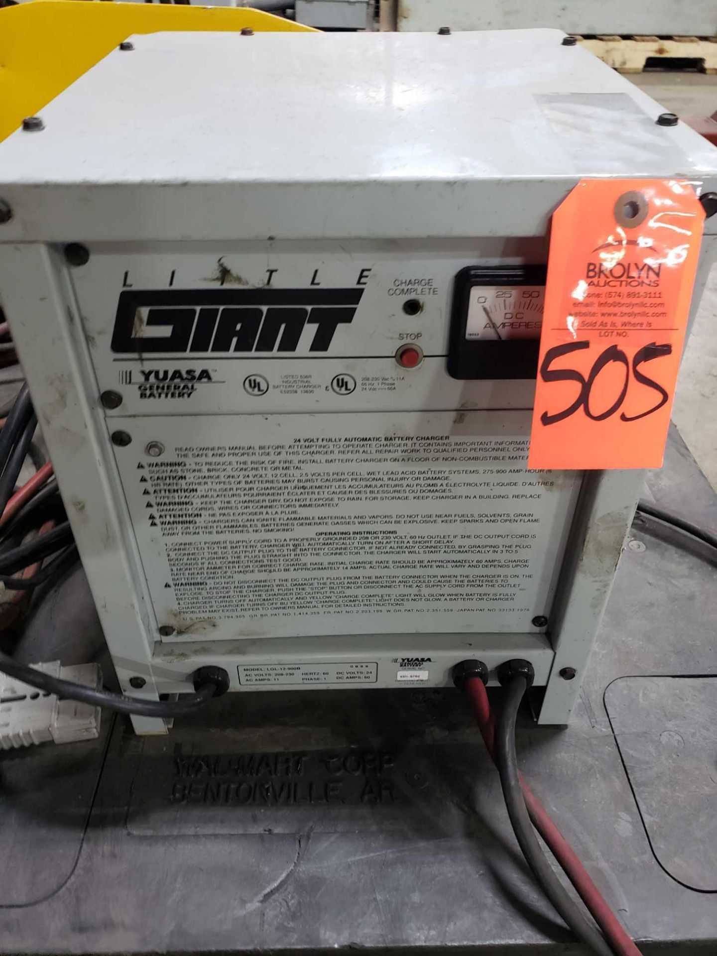 Giant 24v battery charger. single phase 208-230v input.