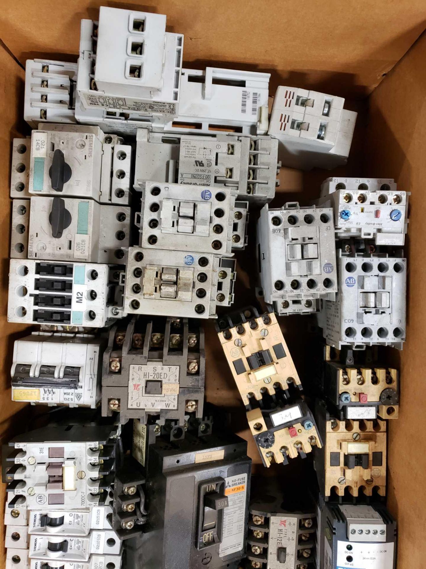 Box of assorted electrical components as pictured. - Image 2 of 3