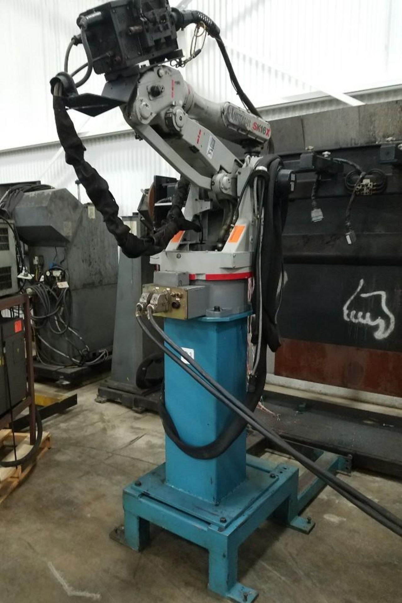 **Located in Brook Park, OH** Motoman ArcWorld 6200 dual robotic welding cell. - Image 2 of 5