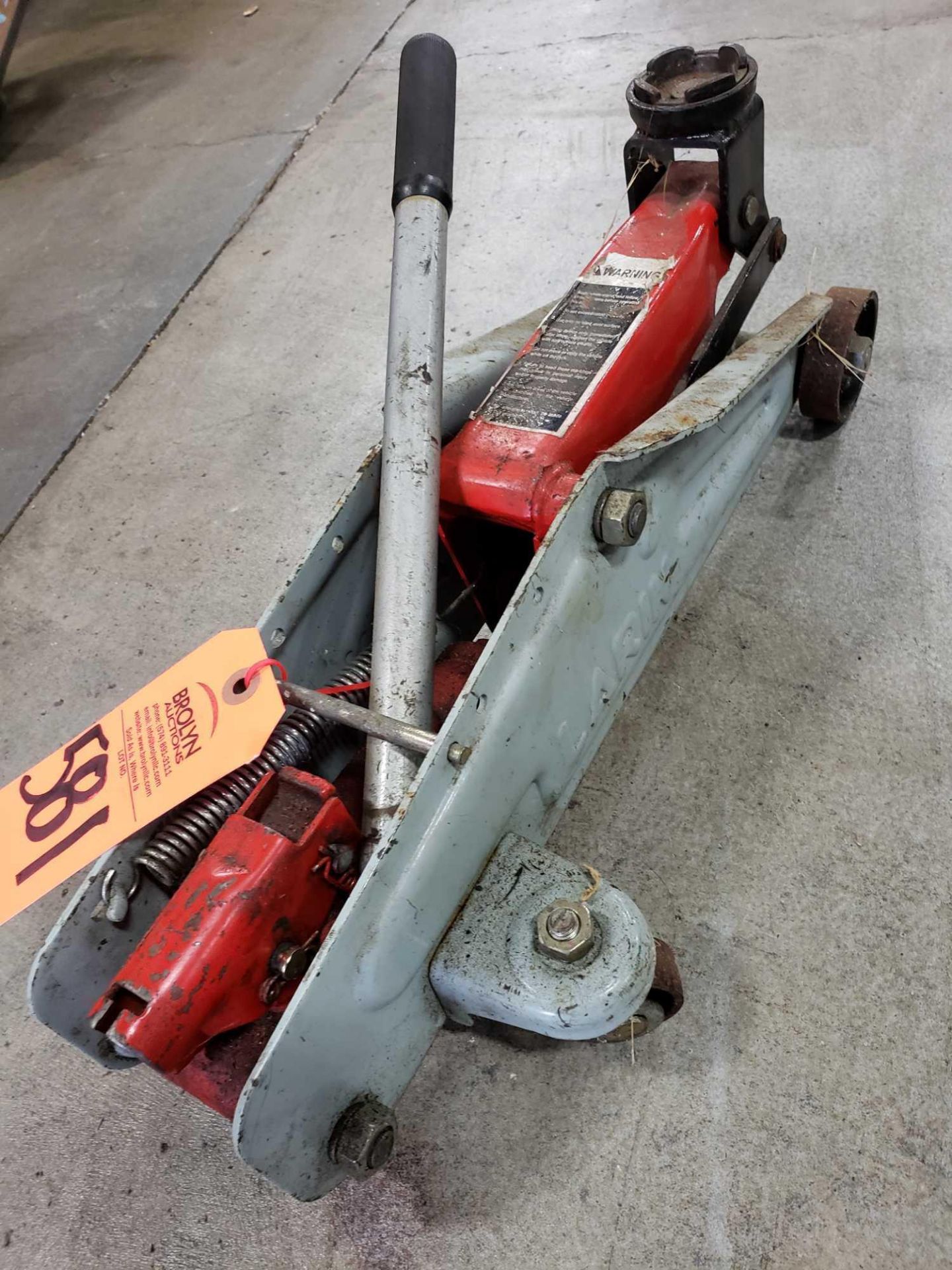 Automotive floor jack. - Image 2 of 2