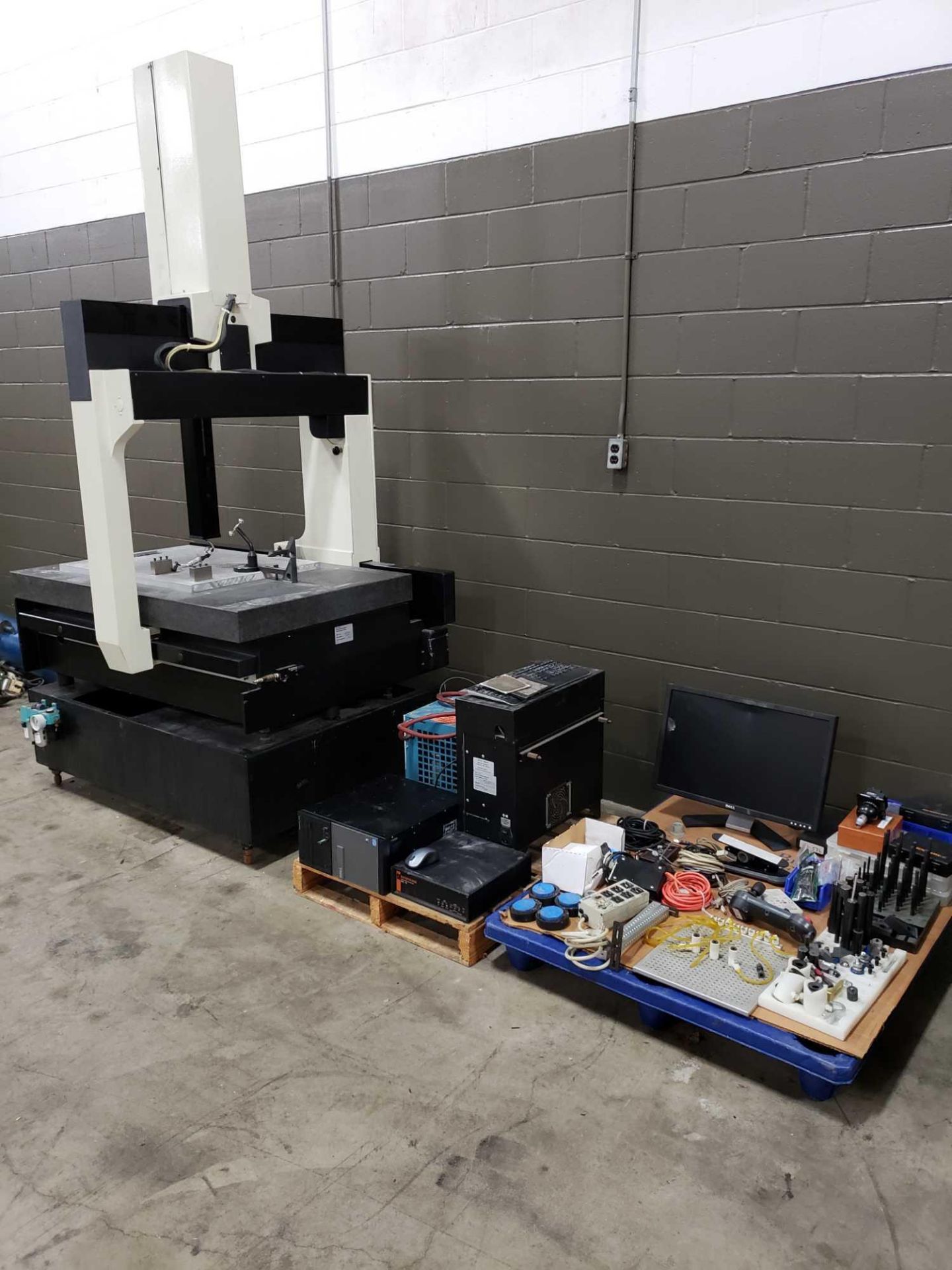 Brown and Sharpe MicroXcel PFx coordinate measuring machine, CMM. - Image 3 of 25