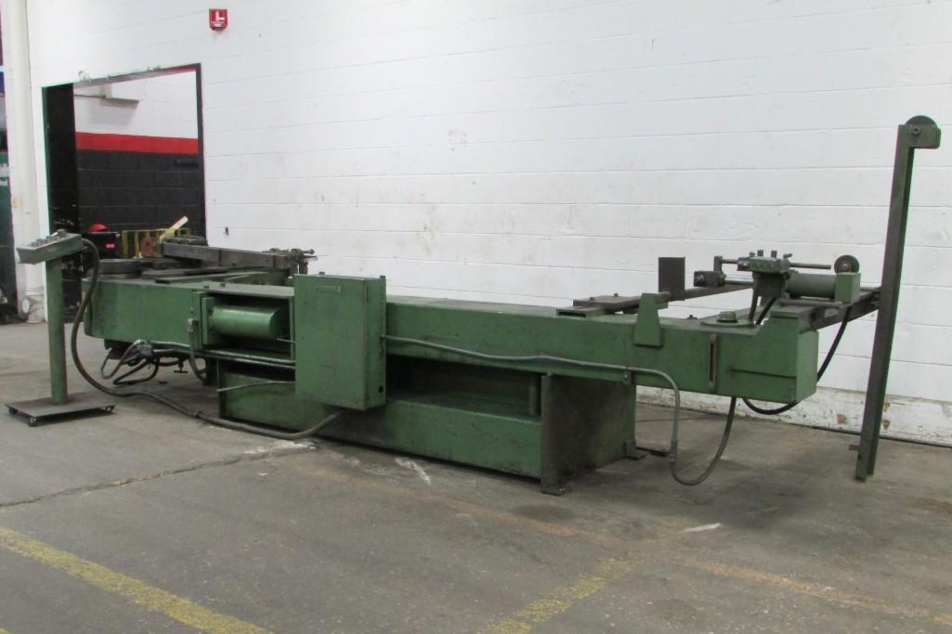 **Located in Brook Park, OH**  2" Wallace #500-2.5 horizontal heavy duty rotary draw mandrel type. - Image 2 of 5