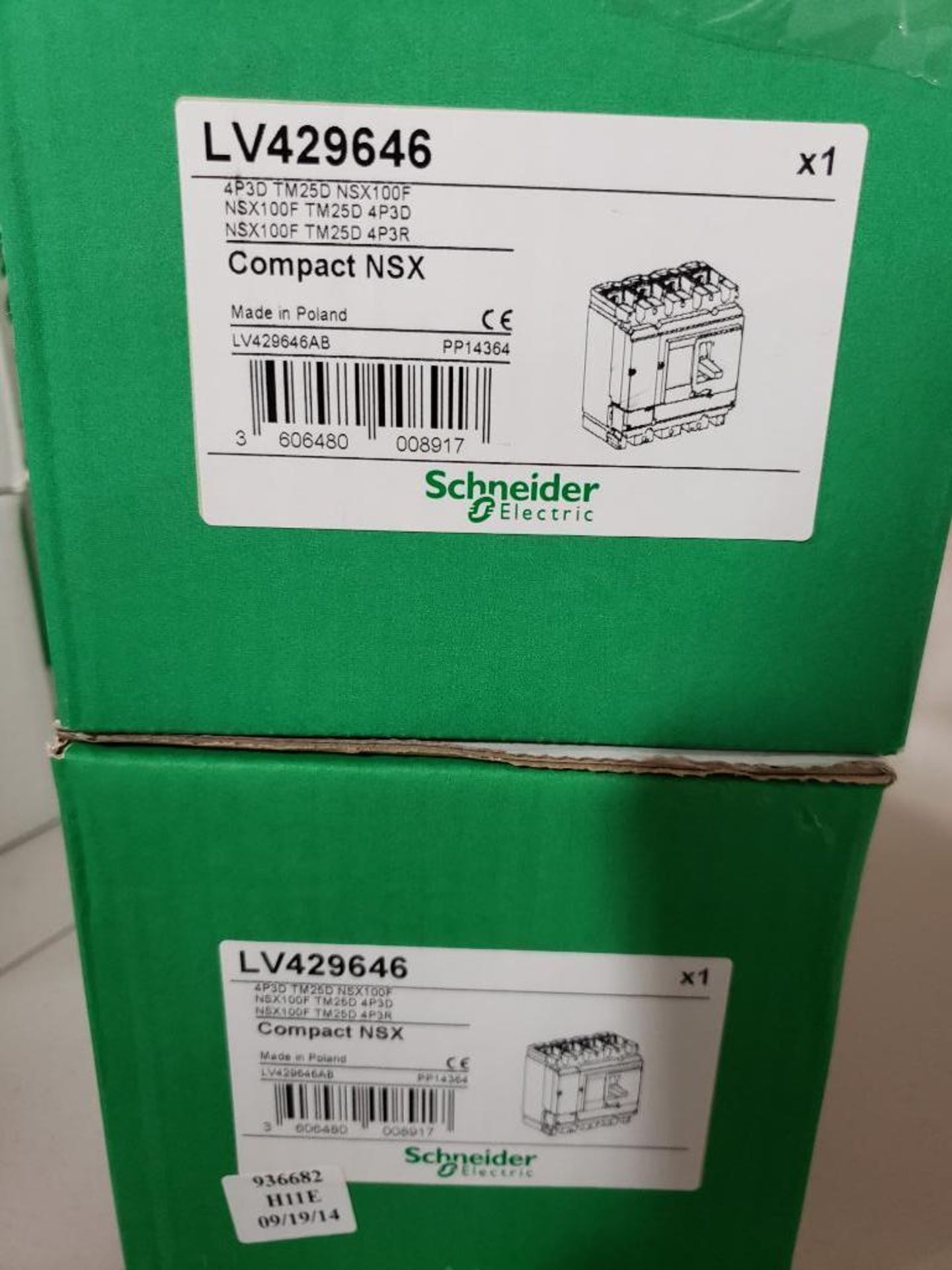 Qty 2 - Schneider Modicon Model LV429646 molded case breaker. New in boxes. - Image 2 of 2