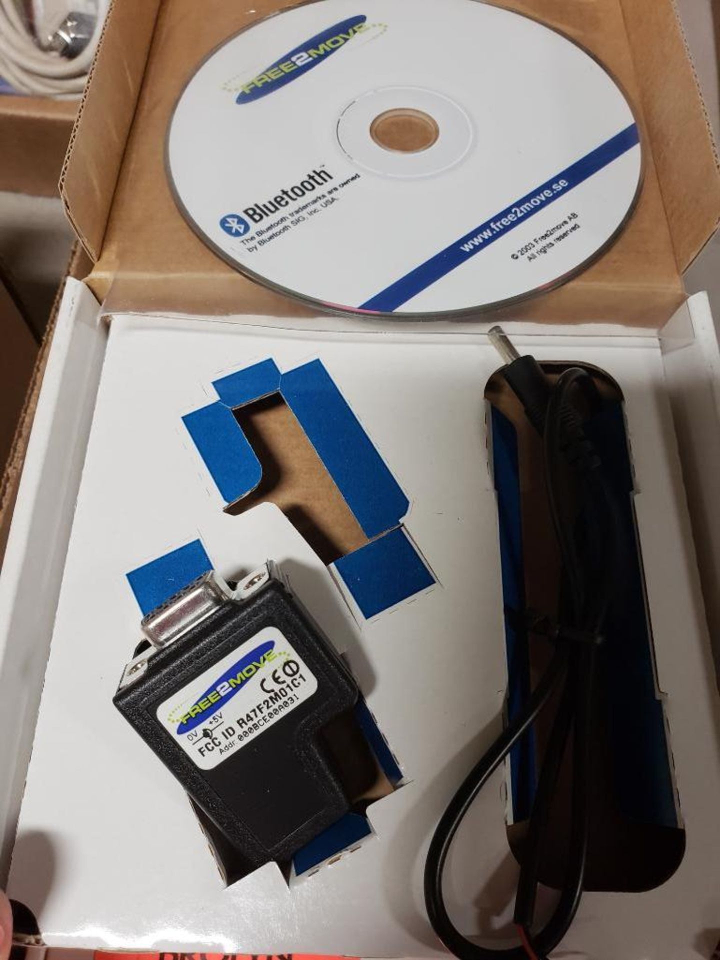 Qty 9 - Free2move bluetooh serial port plug stock 103566. - Image 3 of 3