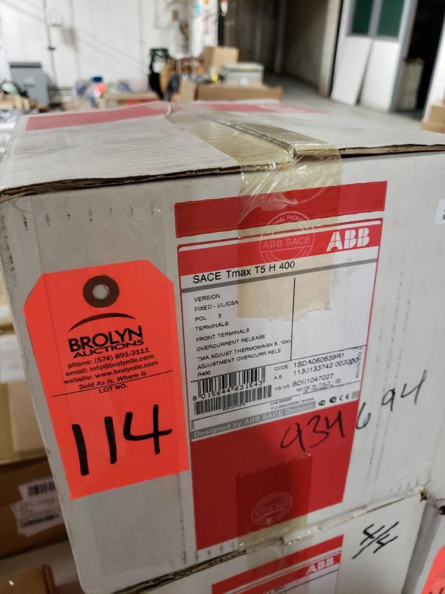 Qty 1 - ABB SACE Tmax breaker model T5H400. New in box.