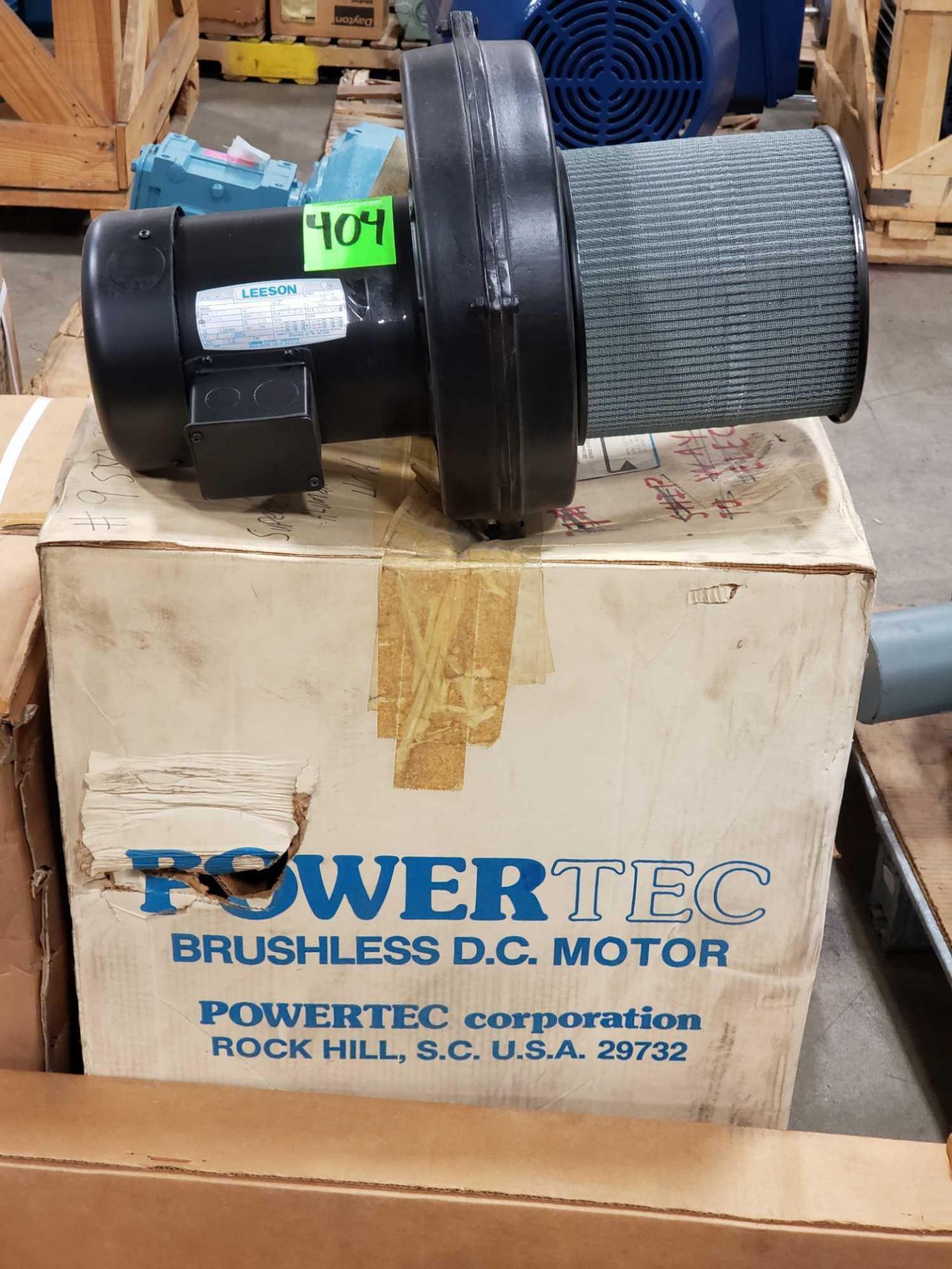 Powertec P-9 blower. 3/4hp leeson motor. 208-230/460v 3 phase. New in box.