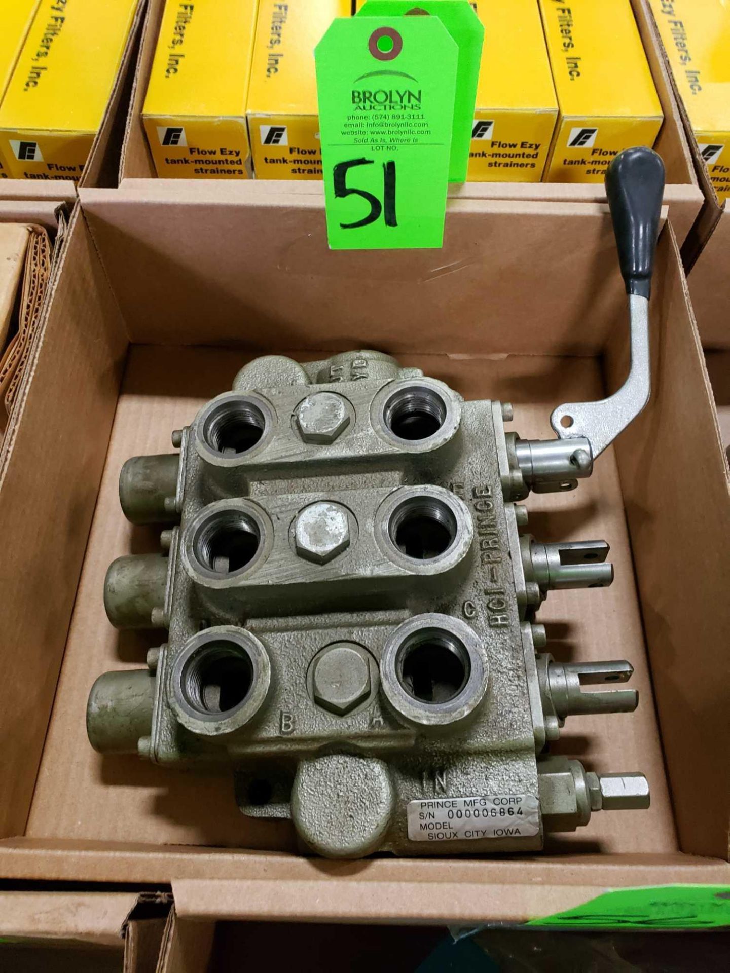 HCI Prince mono block hydraulic valve. Shows light use.