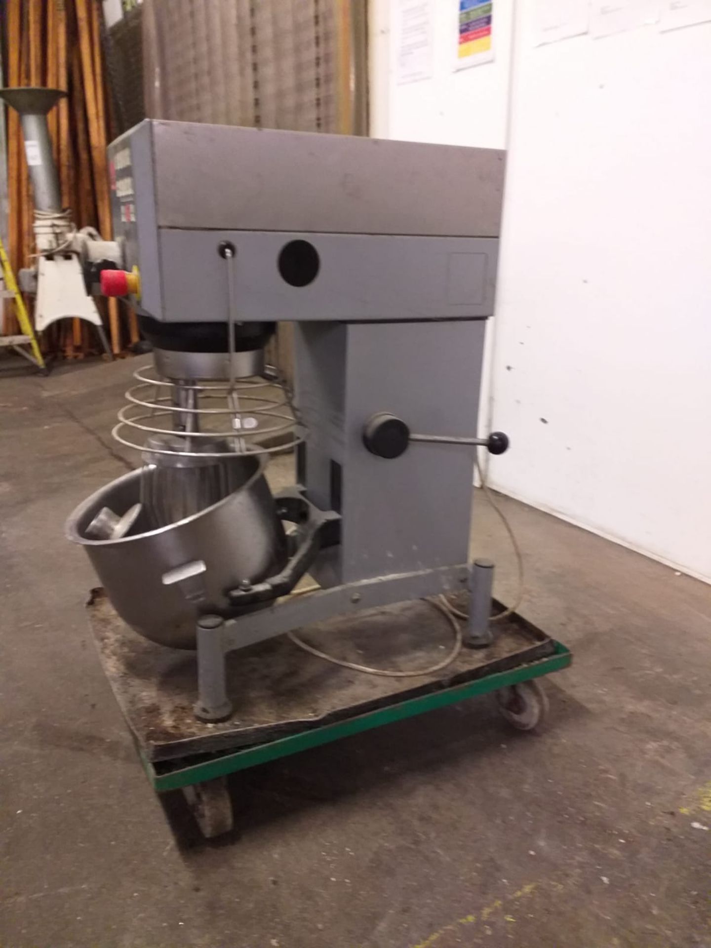 bear 20quart mixer - Image 2 of 3