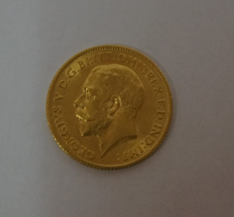 A Gold Half Sovereign, Dated 1912, 4 grams - Image 3 of 6