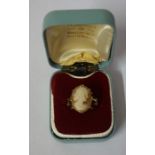 A 9ct Gold Cameo Ring, The Cameo bust measuring approximately 0.5cm wide, stamped 375, overall