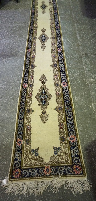 A Persian Style Floor Runner, Decorated with geometric medallions on a cream ground, approximately - Image 3 of 4