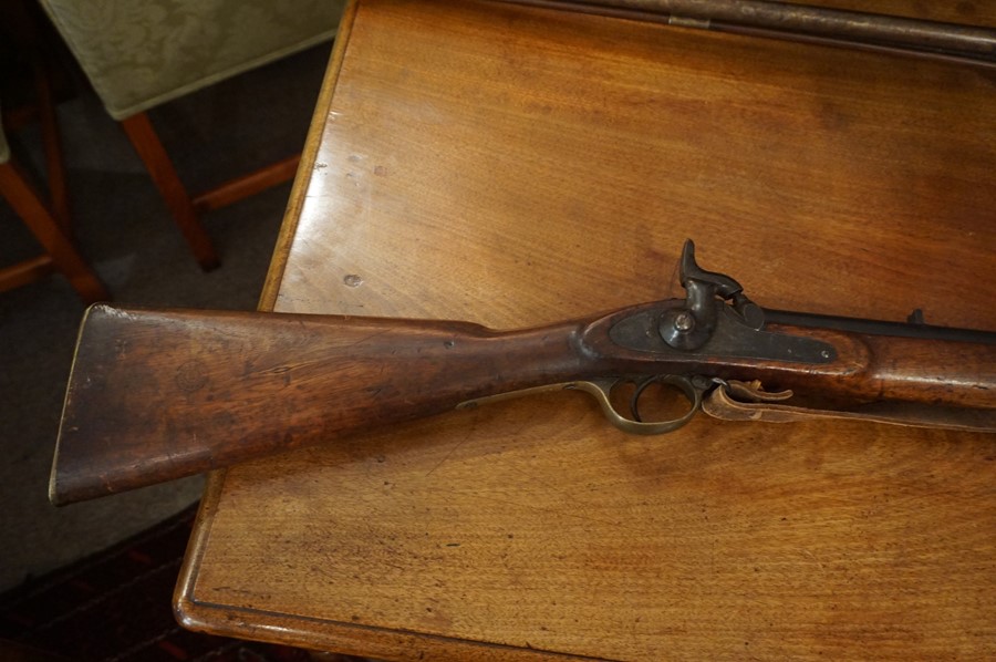 An 1864 Enfield Musket, The three band musket for Indian artillery, Having a fitted bayonet and - Image 13 of 18