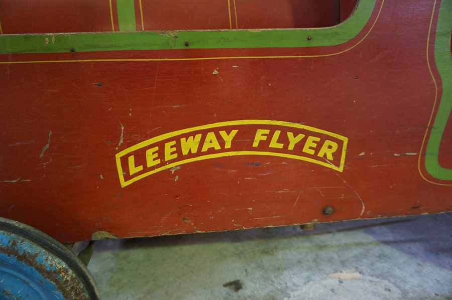 A Model Train "Leeway Flyer", circa 1950s, painted in red, PE 125-7, raised on wheels, 62cm high, - Image 2 of 3