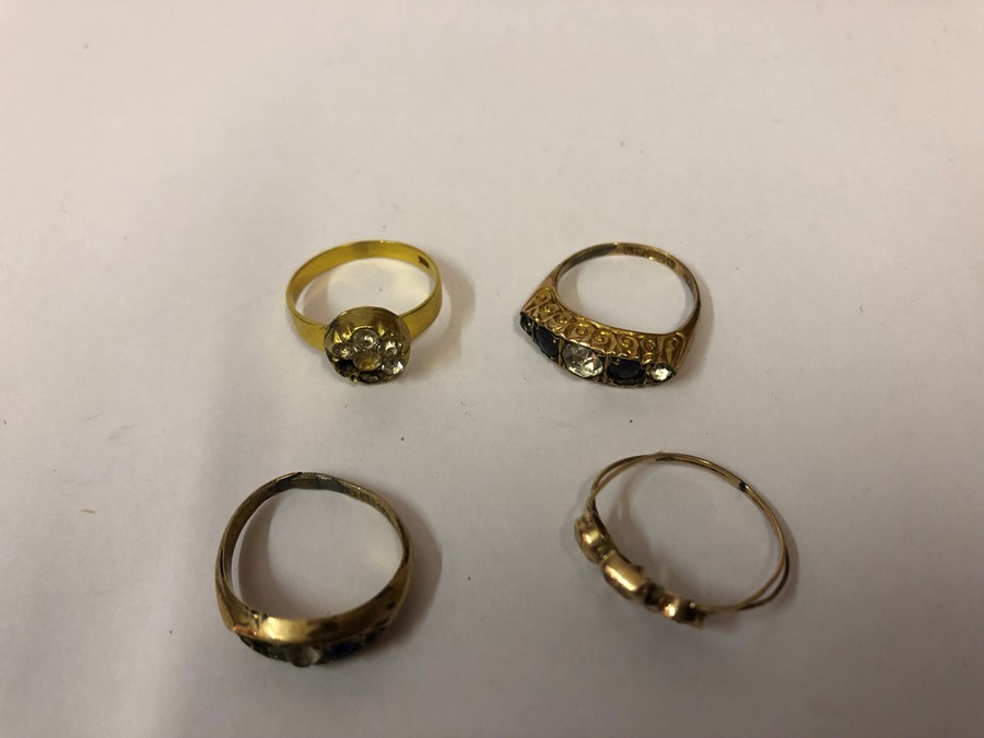 Four Ladies 9ct Gold Rings, Victorian and later, overall weight 6.1 grams, (4) - Image 3 of 3