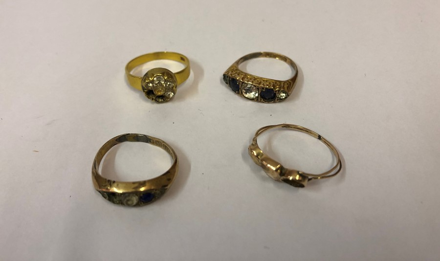 Four Ladies 9ct Gold Rings, Victorian and later, overall weight 6.1 grams, (4) - Image 2 of 3