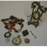 A Quantity of Vintage Costume Jewellery, to include a photo pendant, brooches, necklace, Indian