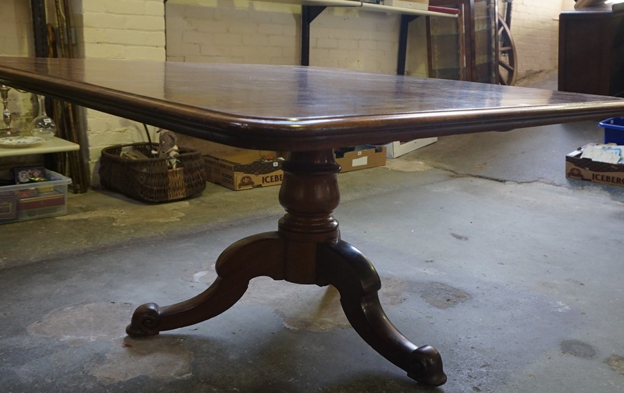 A Regency Design Mahogany Breakfast Table, circa 19th century, Having a large square shaped top with