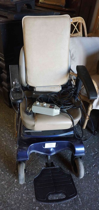 A Mobility Scooter by Glenmore Mobility Company, with thermopad and battery charger, 110cm high, ( - Image 3 of 4